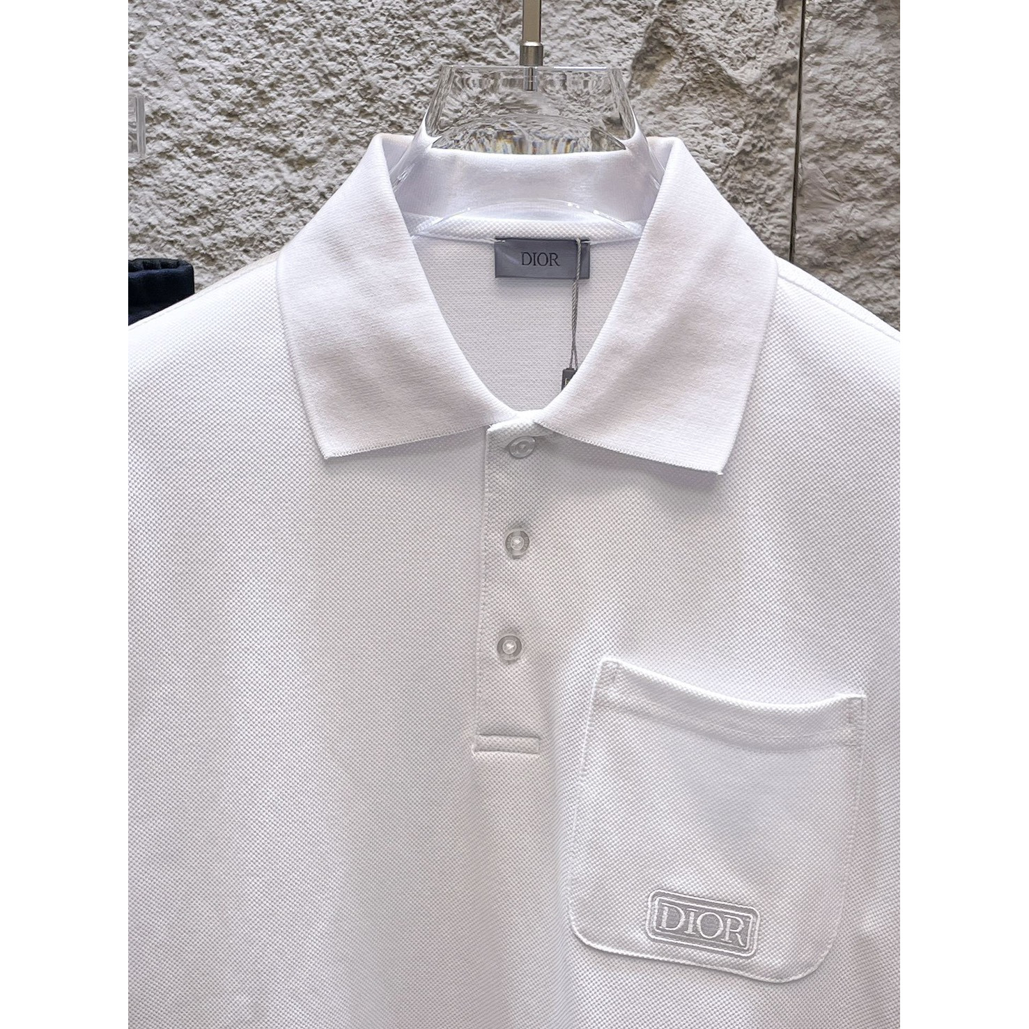 <p>DIOR&nbsp;短袖翻领polo衫(白)</p>