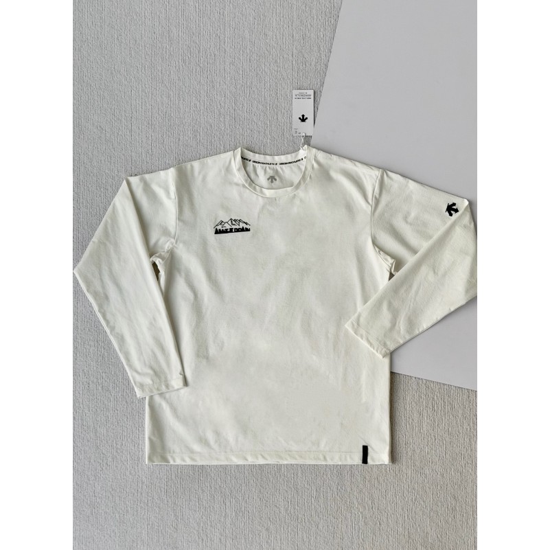 <p>DESCENTE&nbsp; allterrain 81 山脊長袖 T 恤</p>