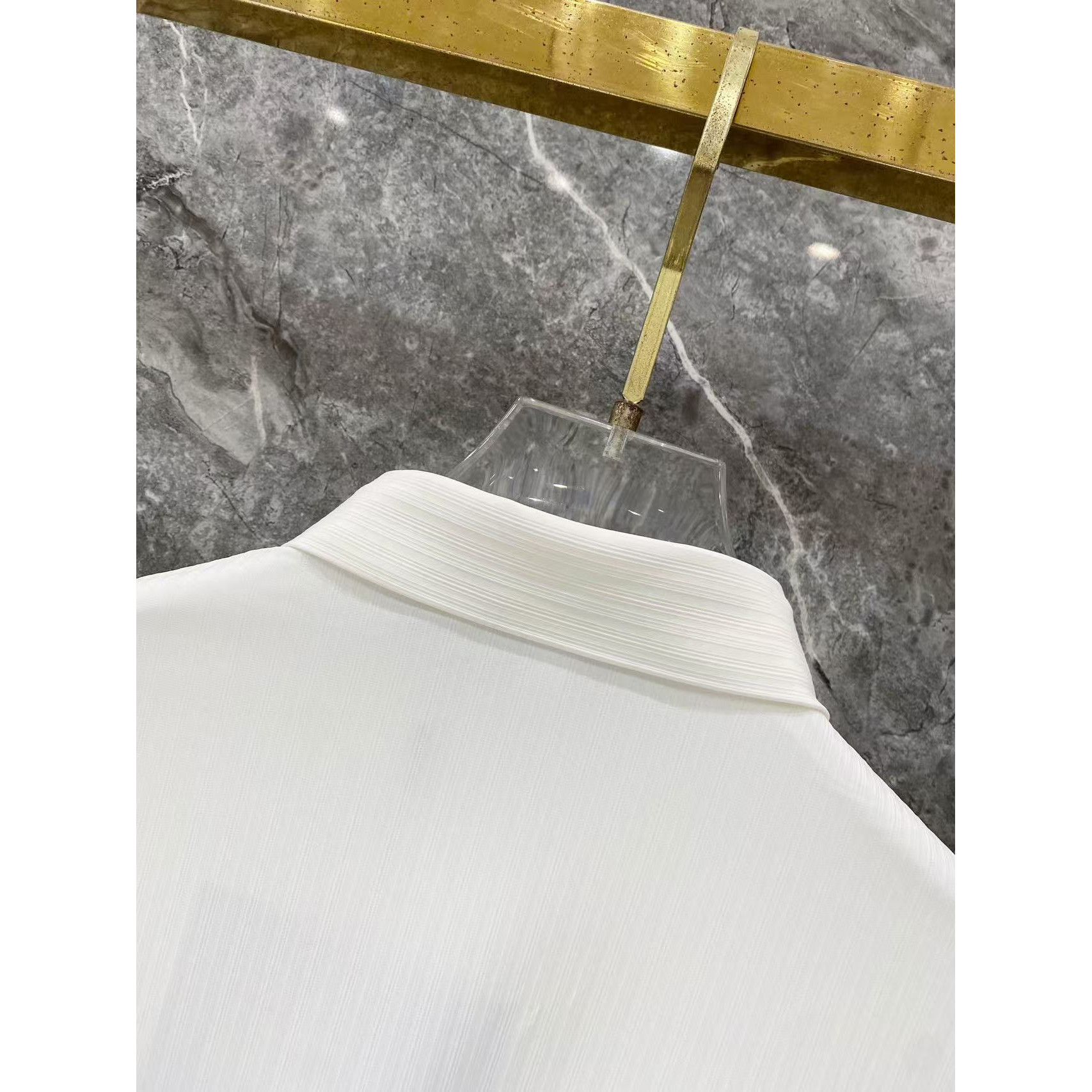 <p>Prada 秋冬长袖Polo(783004)</p>