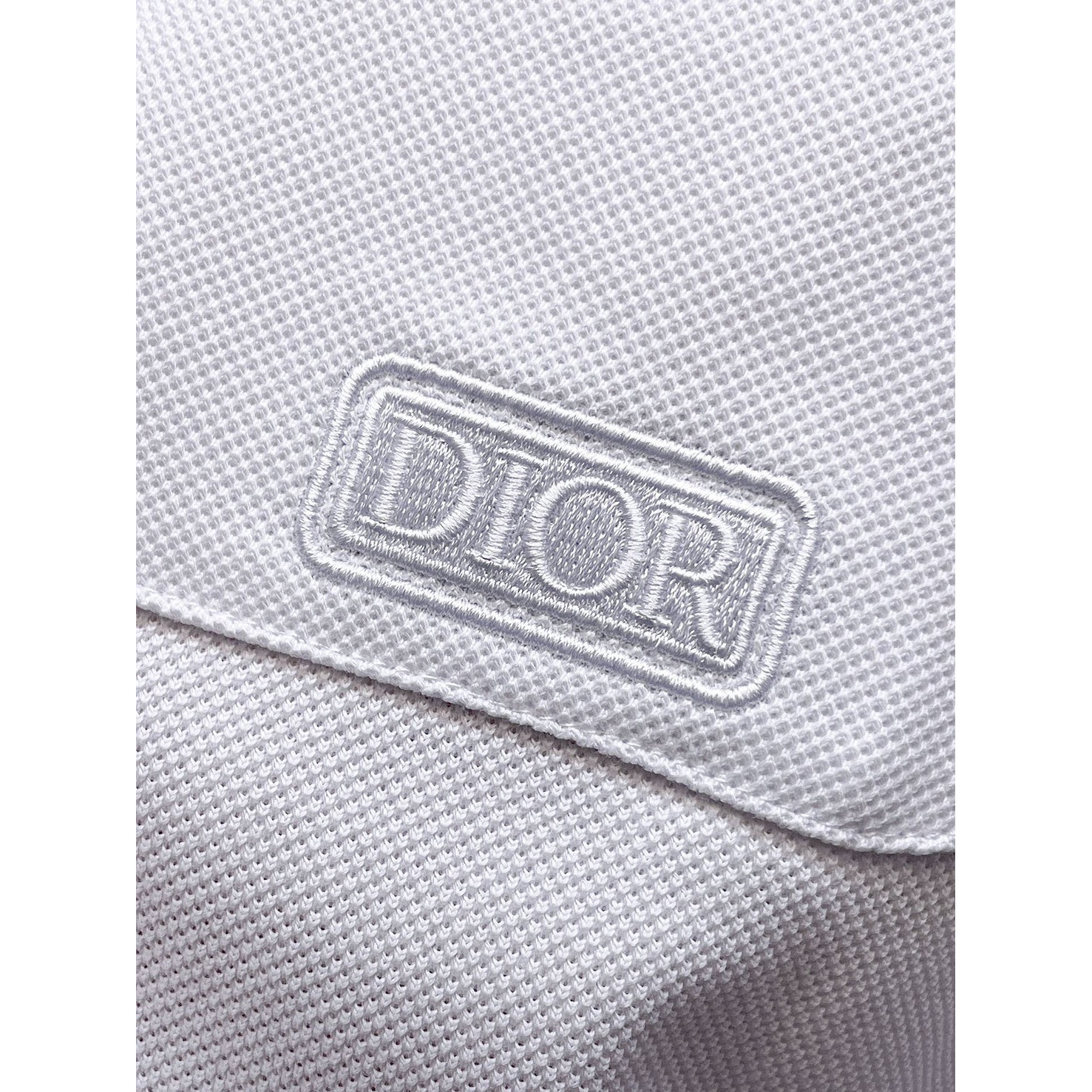 <p>DIOR&nbsp;短袖翻领polo衫(白)</p>