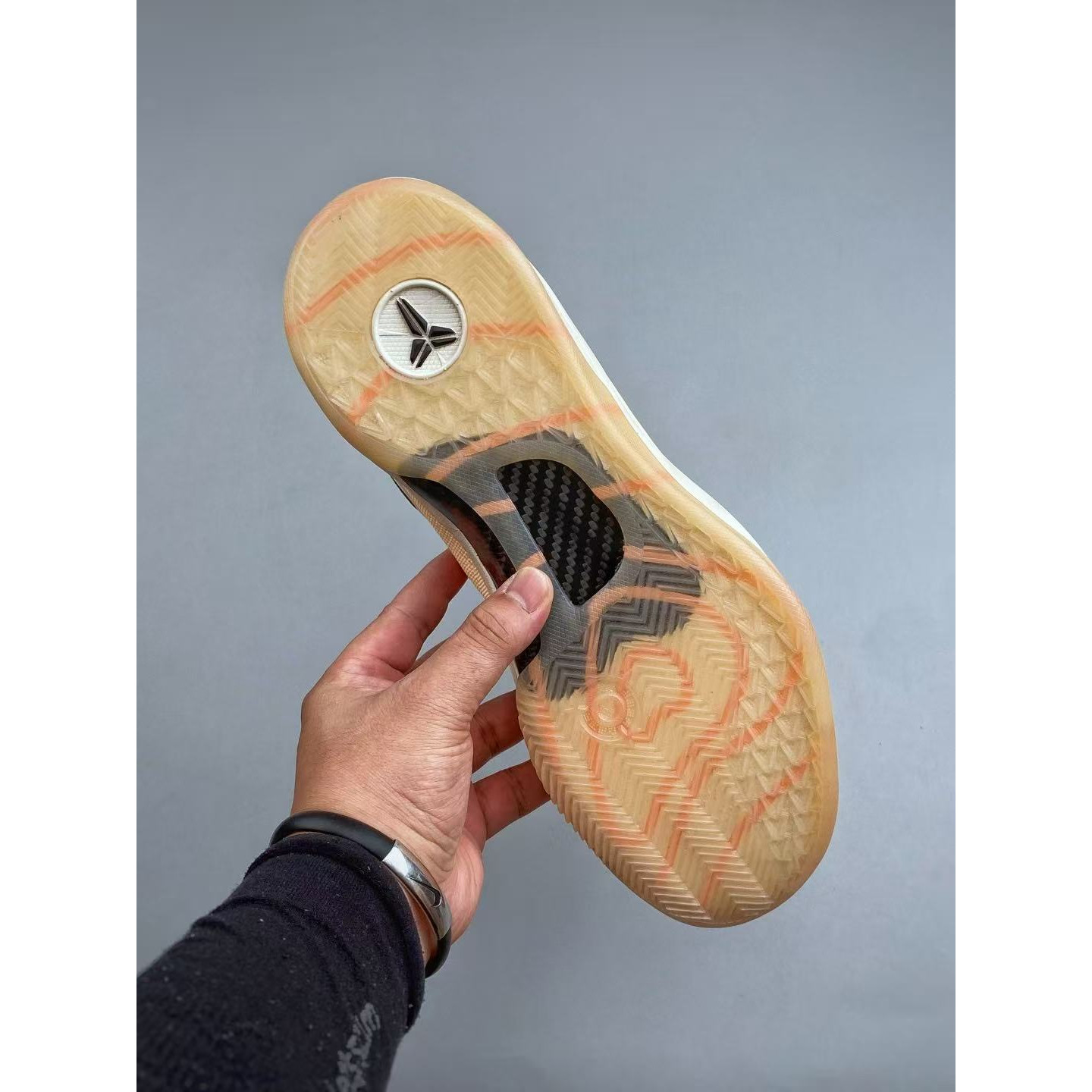 <p>Nike KOBE VIII PROTRO 文化篮球鞋</p>