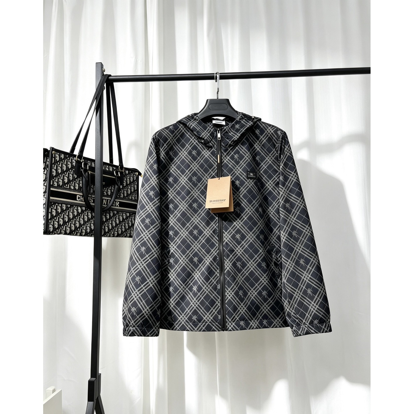 <p>Burberry 夹克外套</p>