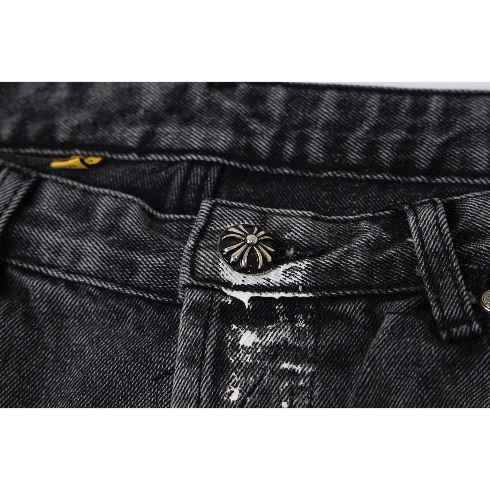 <p>CHROME HEARTS 蓝黄黑白多色拼接水洗牛仔裤(1757#)</p>