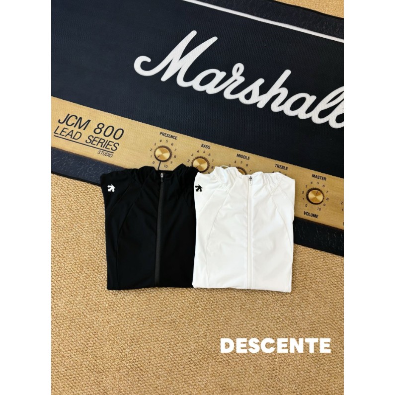<p>DESCENTE 連帽防曬外套(白/黑)</p>