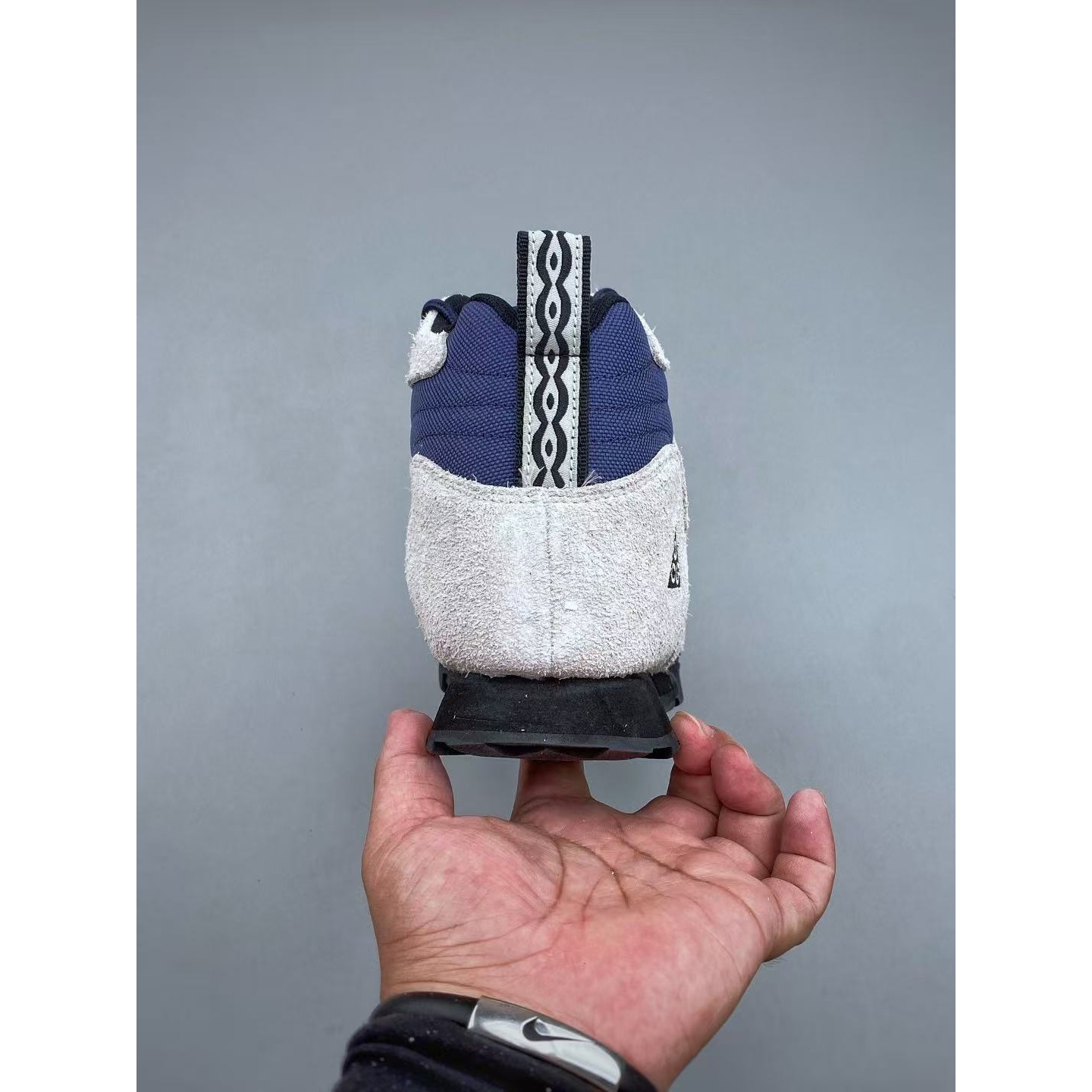<p>Nike ACG Torre&ldquo;Light Pumice&rdquo; 户外功能鞋(藍/黑/灰/白/卡其)</p>