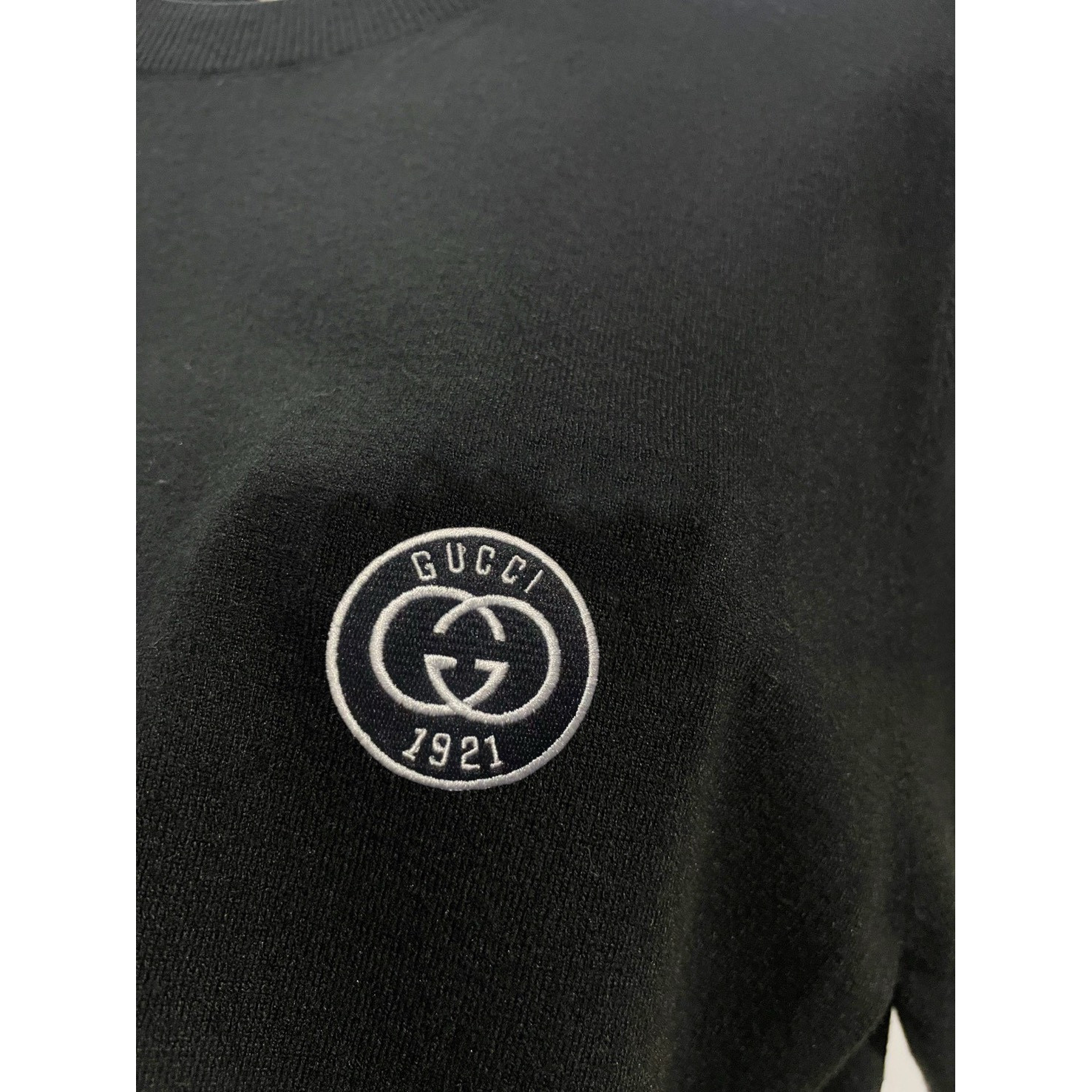 <p>GUCCI 针织衫圆领(黑)</p>