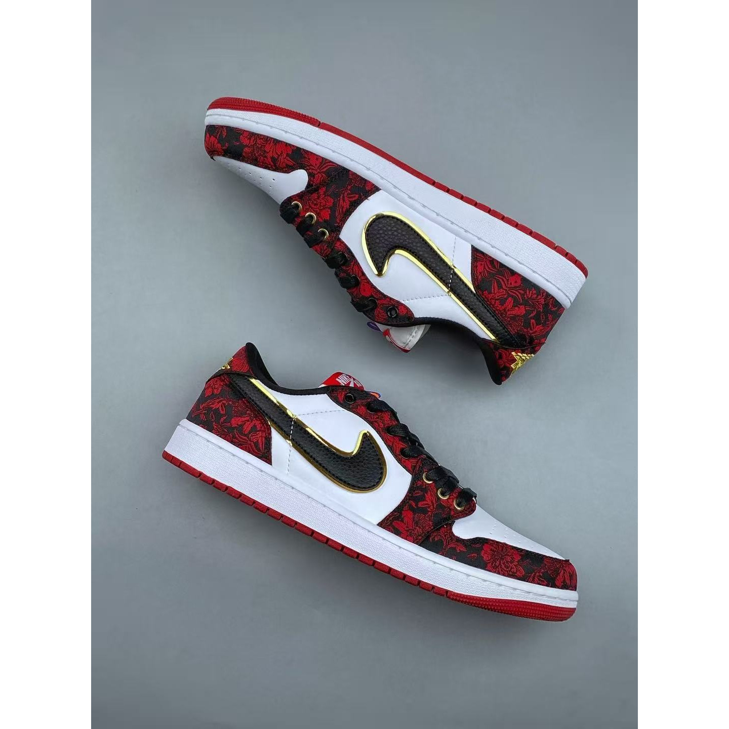 <p>Nike Air Jordan 1 Low&nbsp;休闲板鞋(紅)</p>