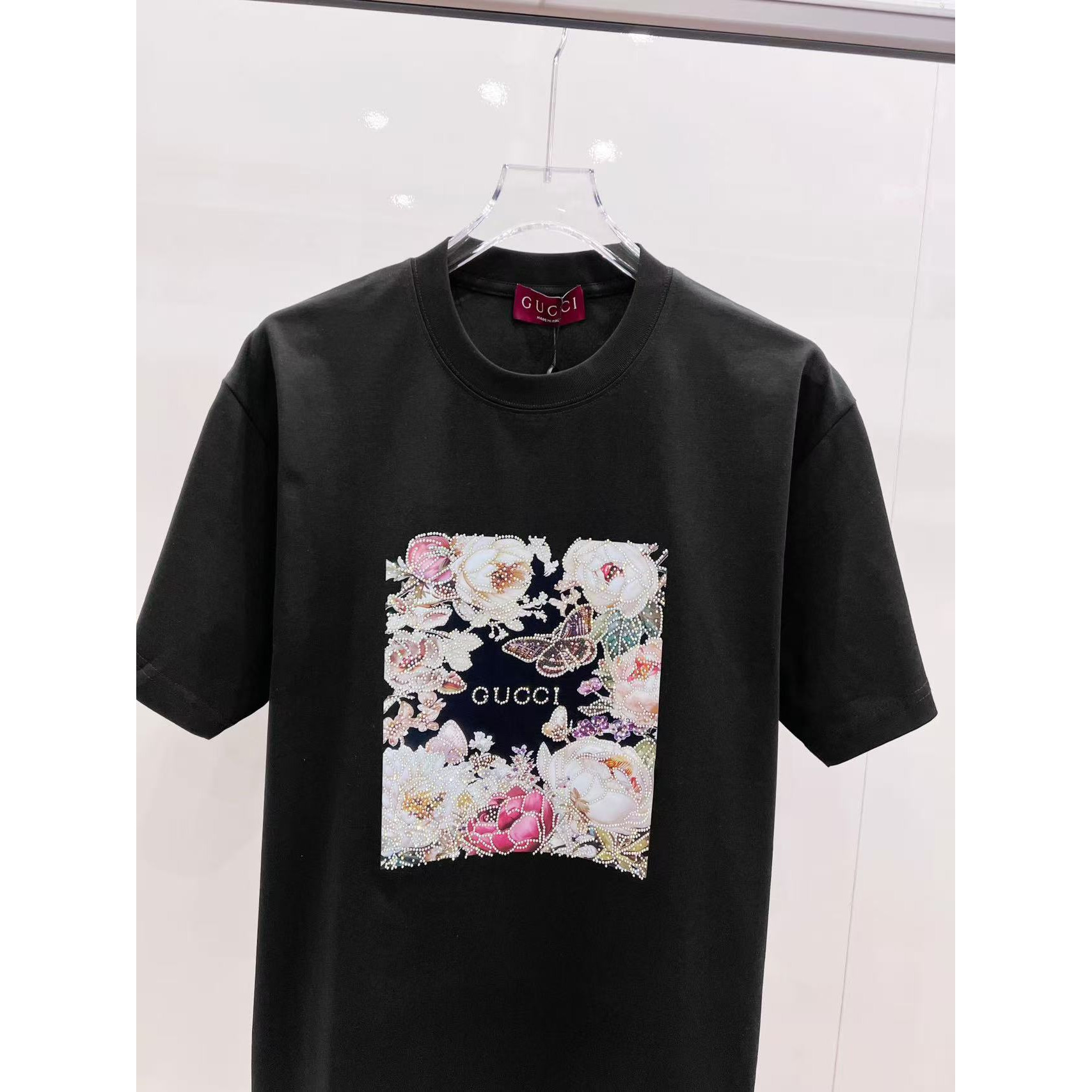 <p>GUCCI 短袖圆领T恤(黑)</p>