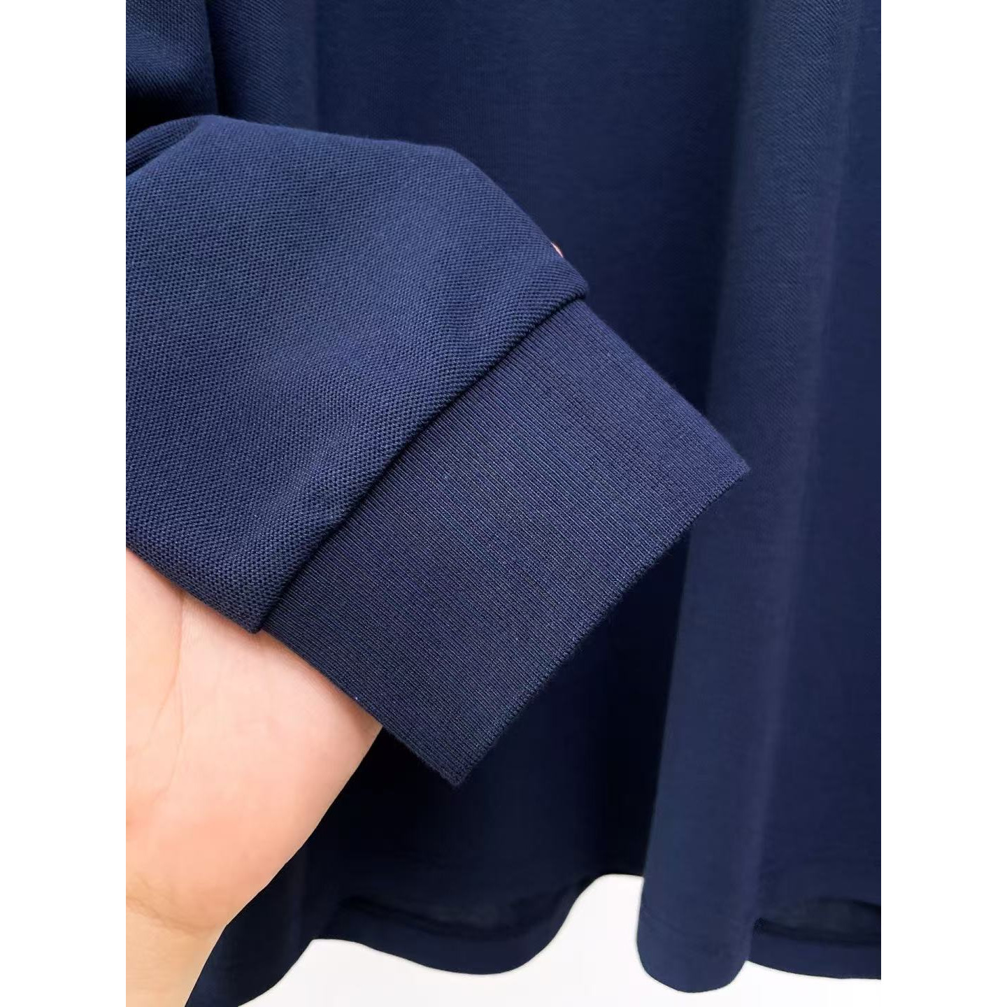 <p>BURBERRY 长袖Polo衫(藍)</p>