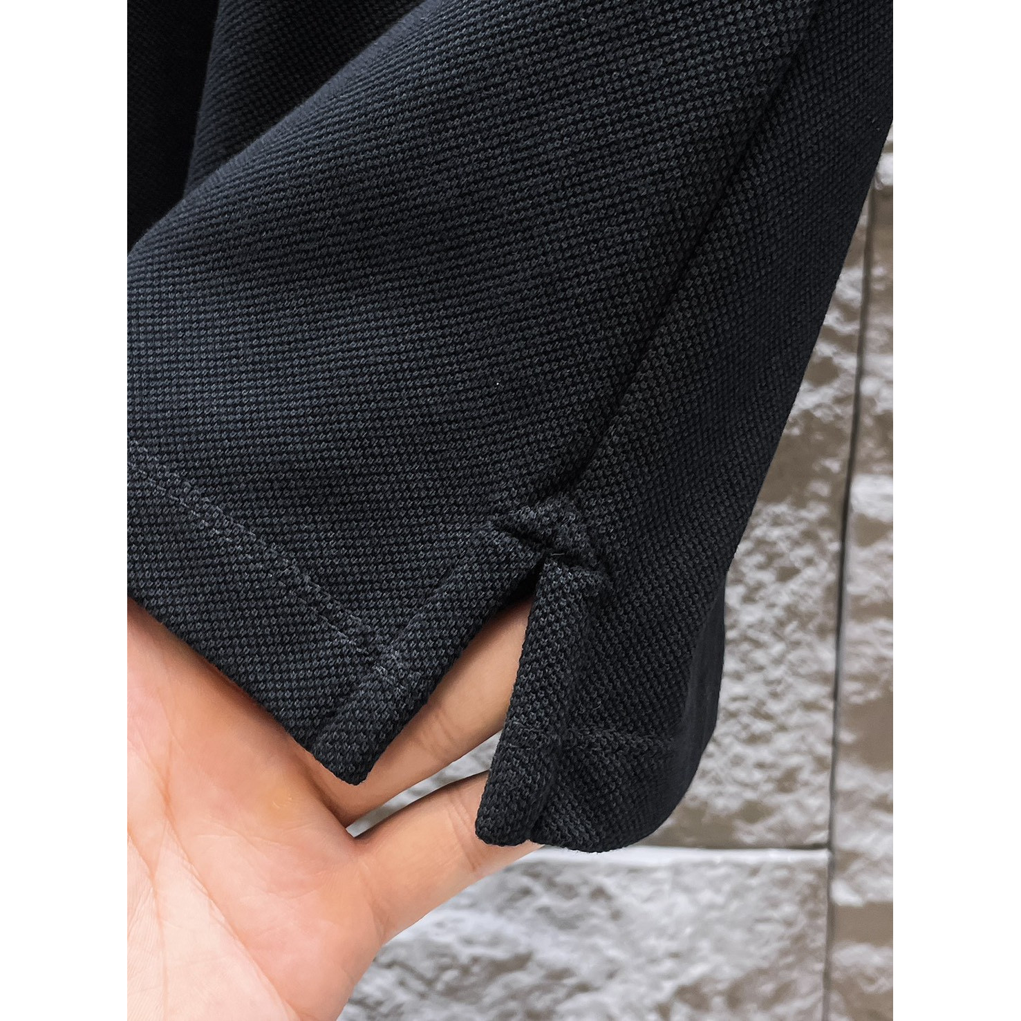 <p>LACOSTE&nbsp;短袖翻领polo衫</p>