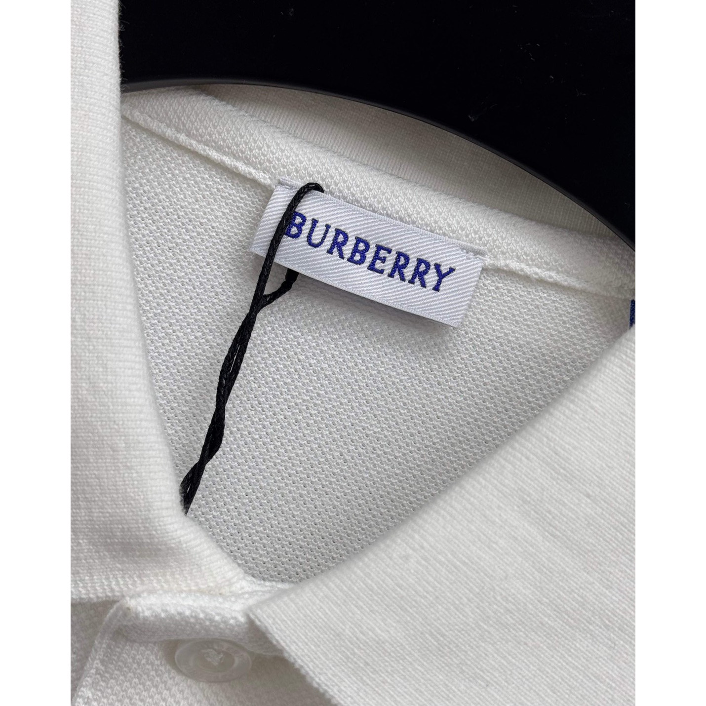 <p>BURBERRY 短袖翻领polo衫(白)</p>