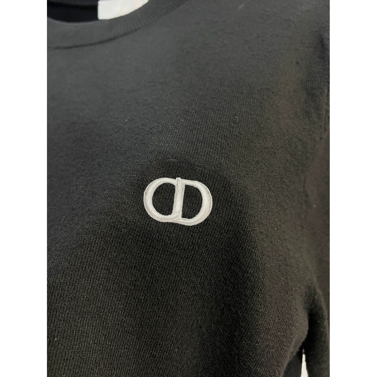 <p>DIOR 针织羊毛短袖T恤(黑)</p>