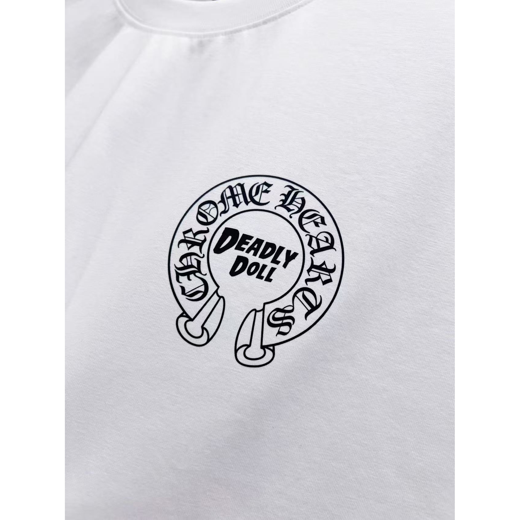 <p>CHROME HEARTS &amp; Deadly Doll 联名短袖(白)</p>