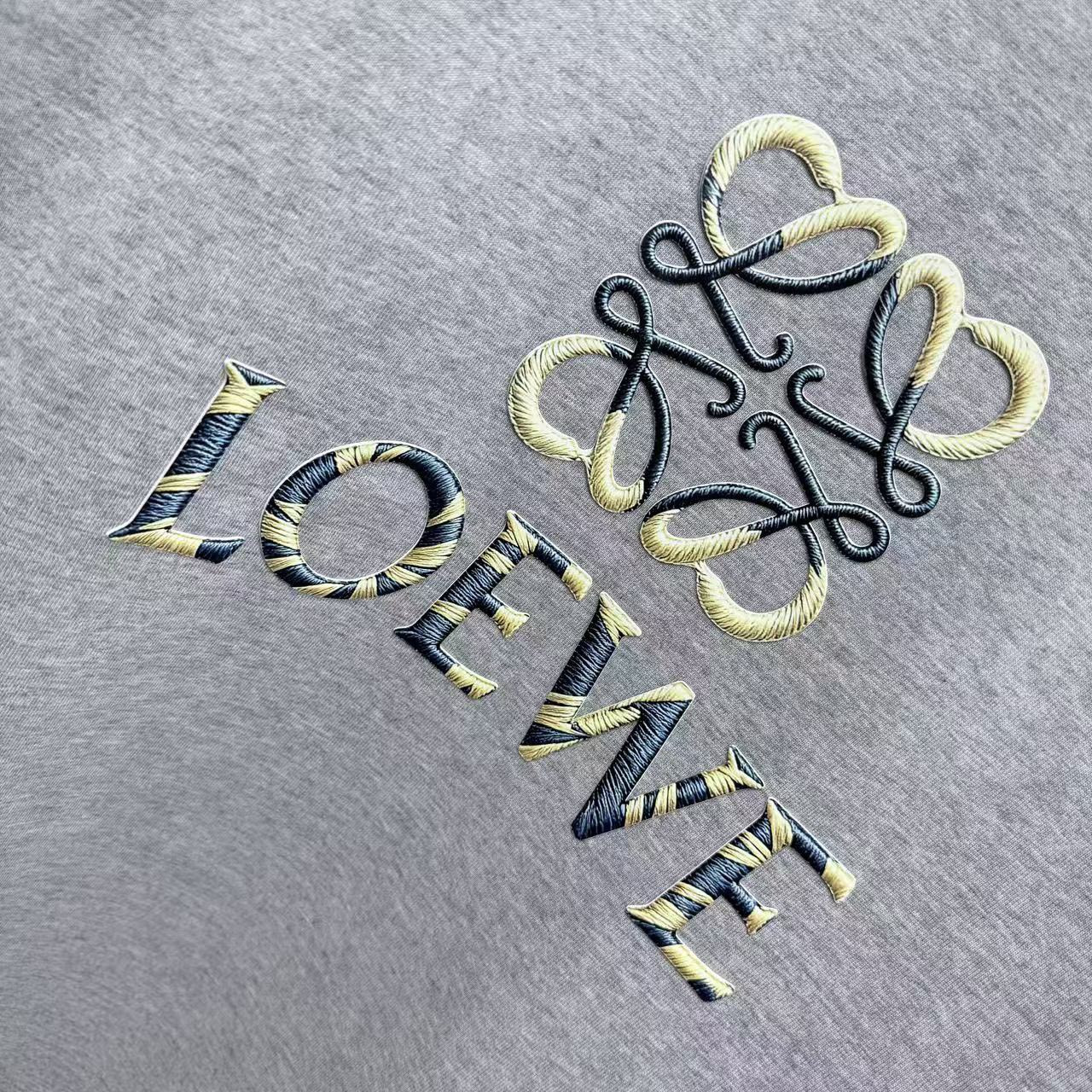<p>LOEWE 圓領T恤</p>
