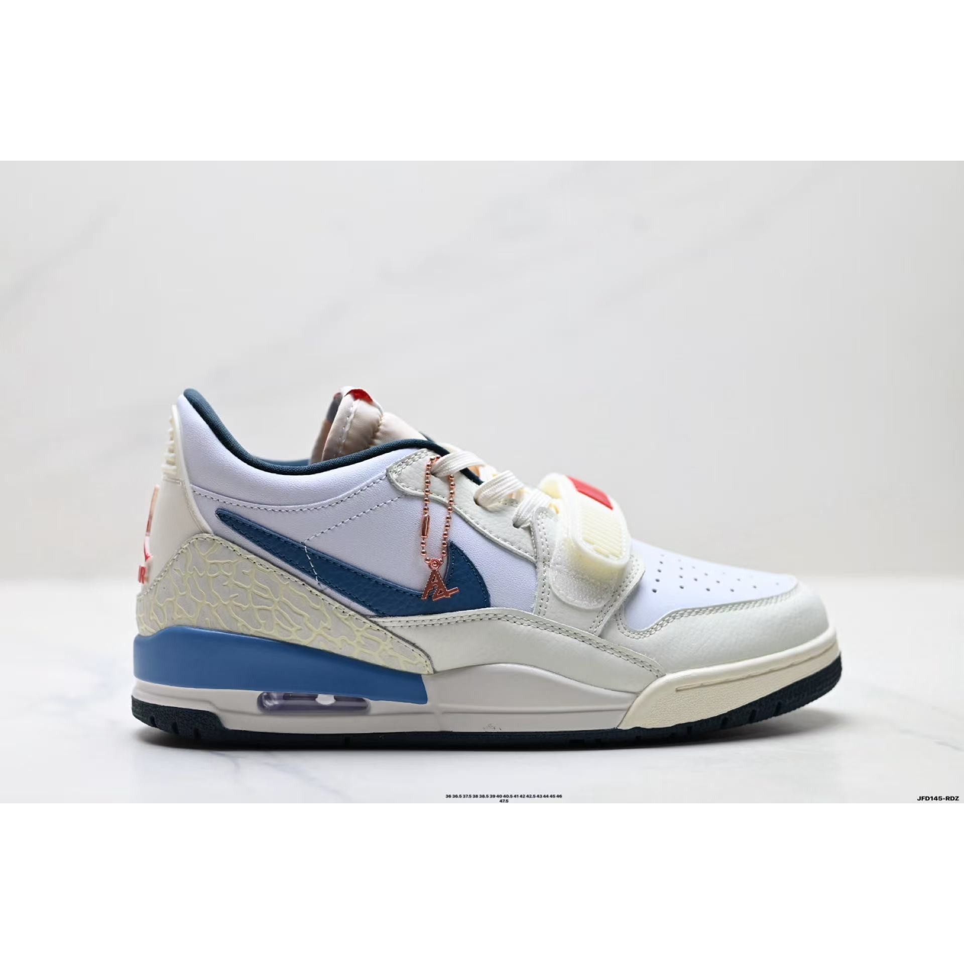 <p>Nike Air Jordan Legacy AJ312 运动篮球鞋</p>