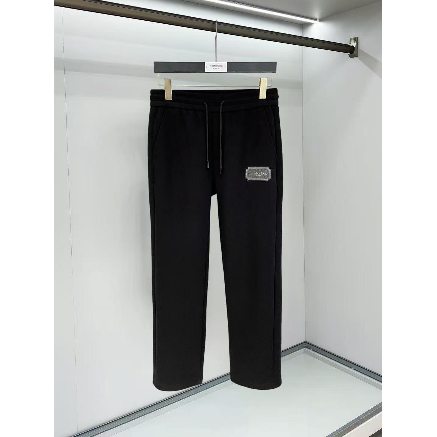 <p>DIOR 男士长裤(782449)</p>