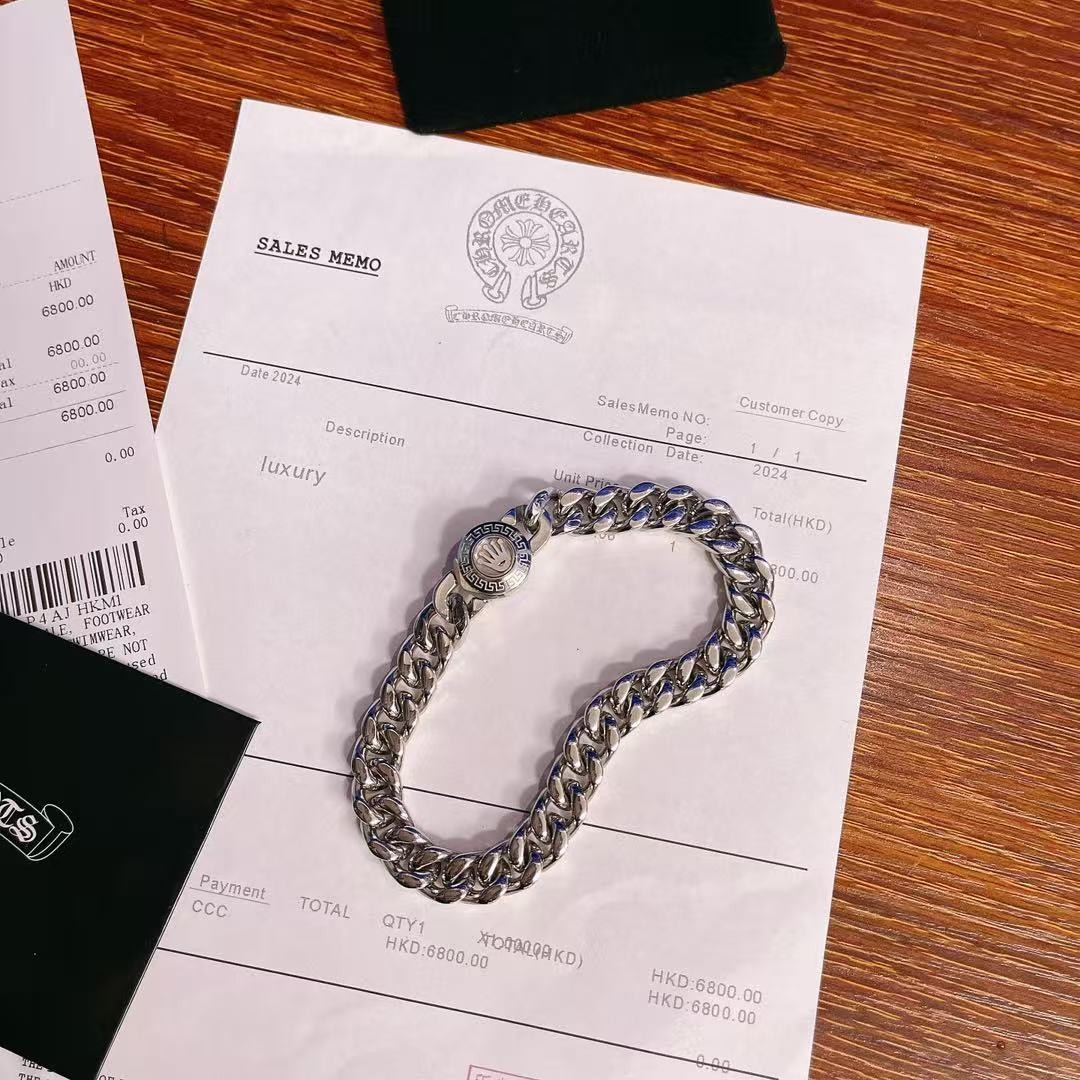 <p>CHROME HEARTS 手鍊</p>