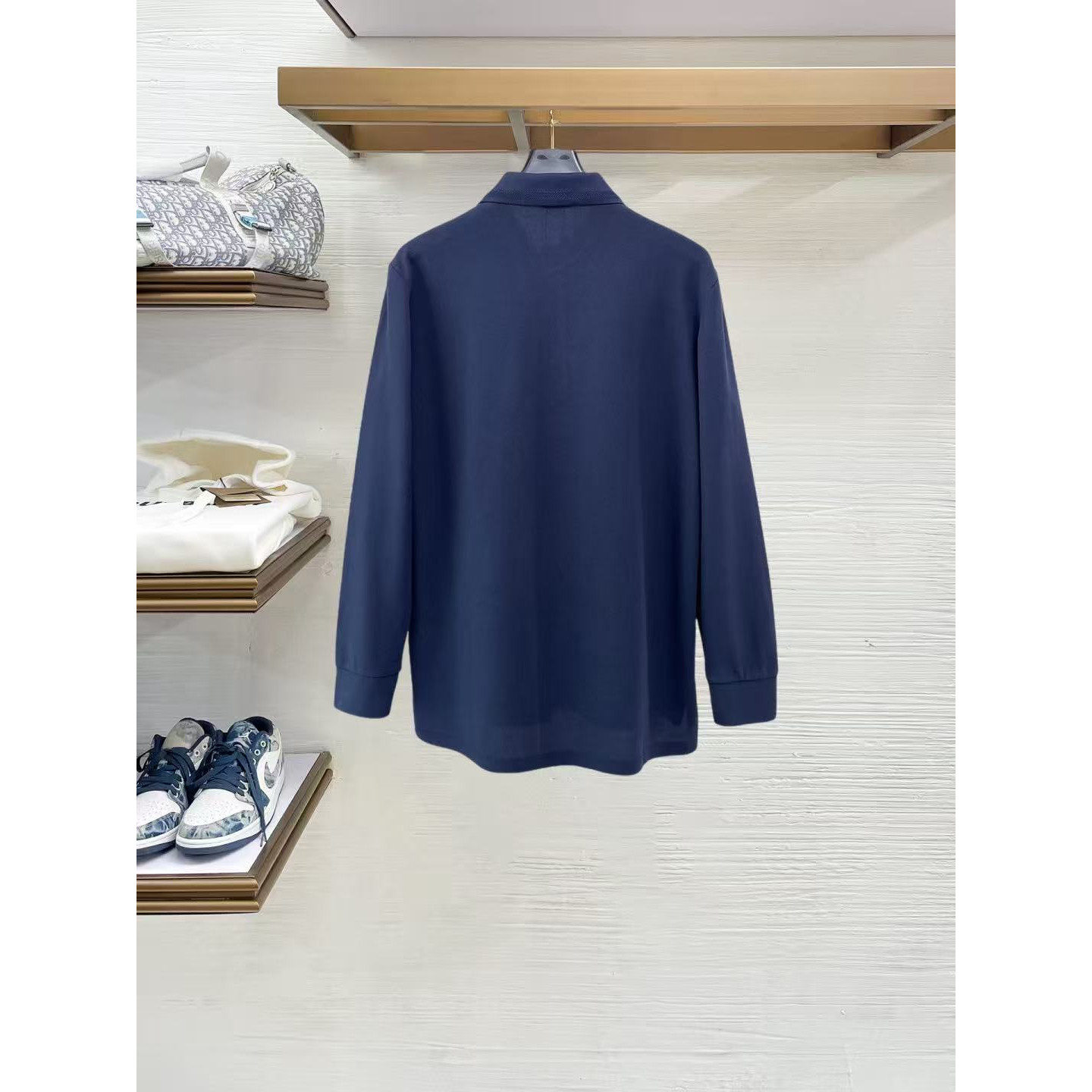 <p>BURBERRY 长袖Polo衫(藍)</p>