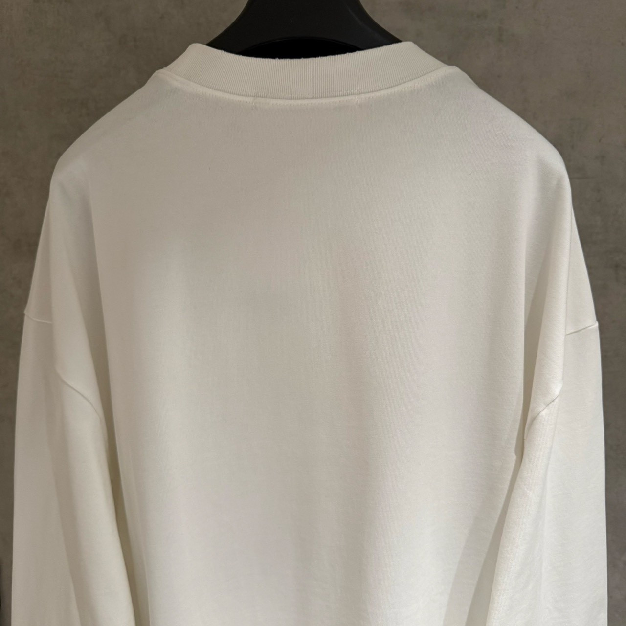 <p>ACNE&nbsp;长袖T恤(白B15)</p>

<p>&nbsp;</p>