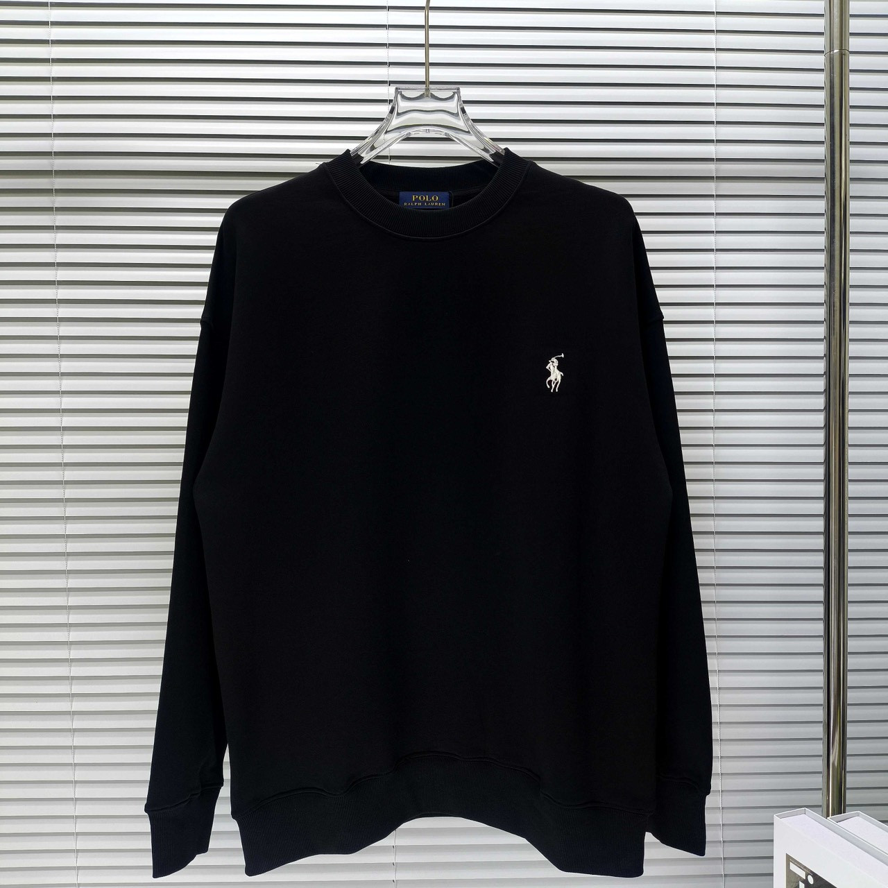 <p>Ralph Lauren&nbsp;圆领长袖卫衣(黑)</p>