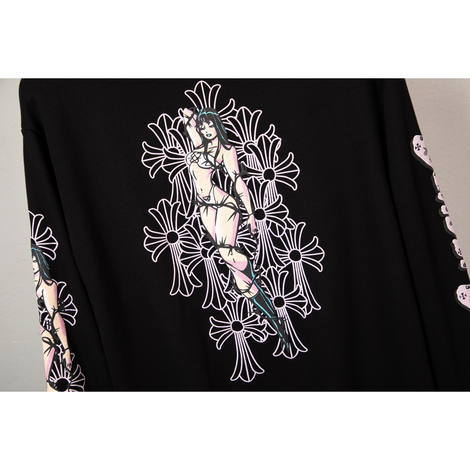 <p>CHROME HEARTS 印花连帽外套(DZ84)(黑色)</p>