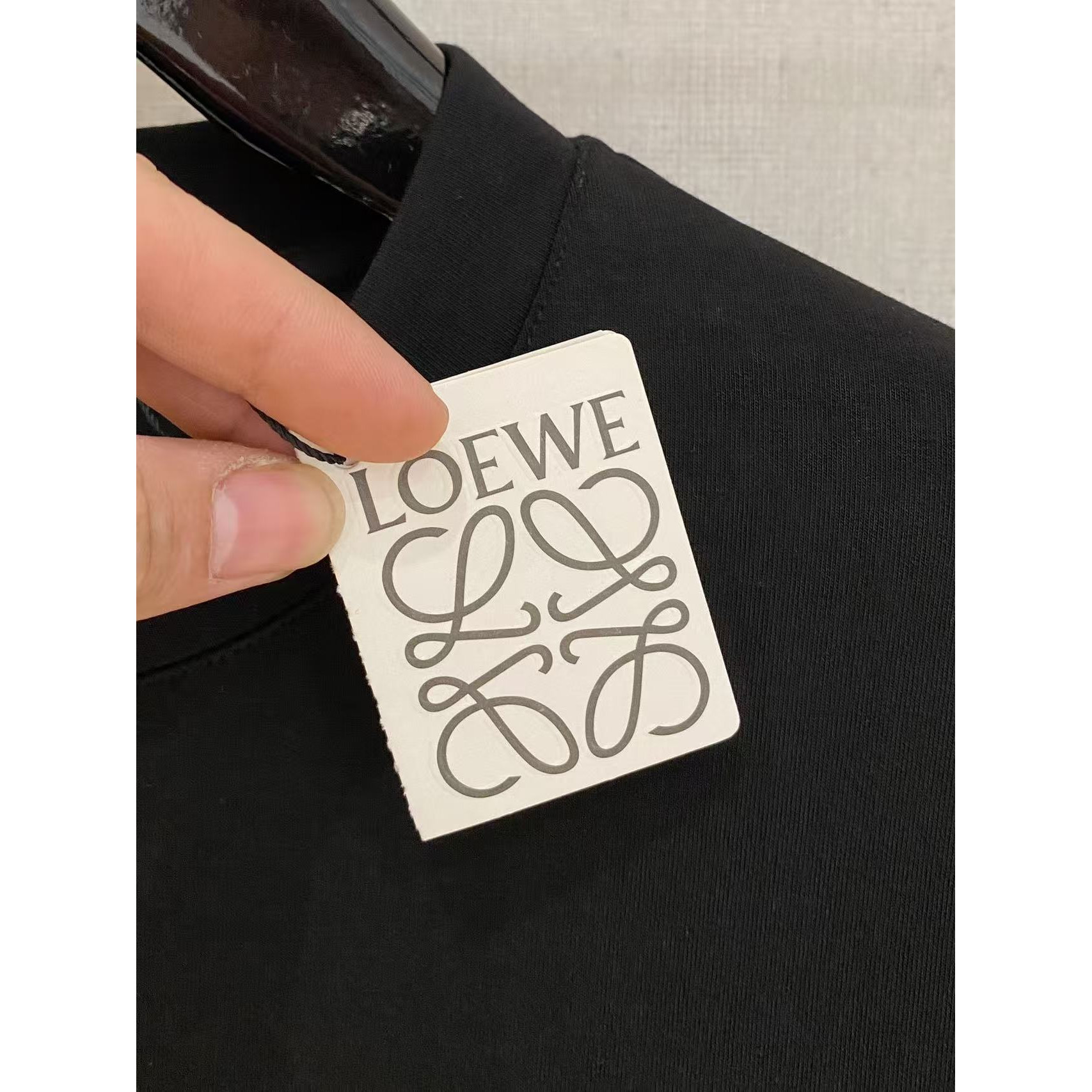 <p>LOEWE 太空棉卫衣(黑)</p>