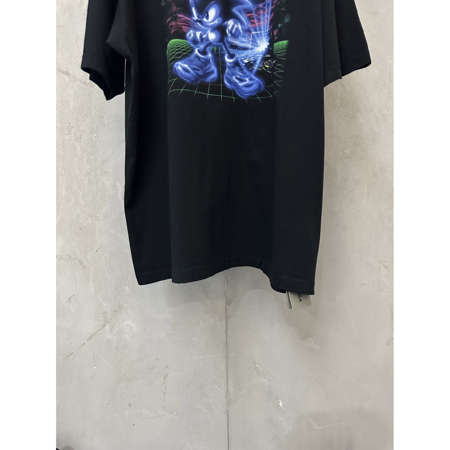 <p>Balenciaga&nbsp; Sega索尼克联名霓虹蓝刺猬索尼克 短袖T恤</p>