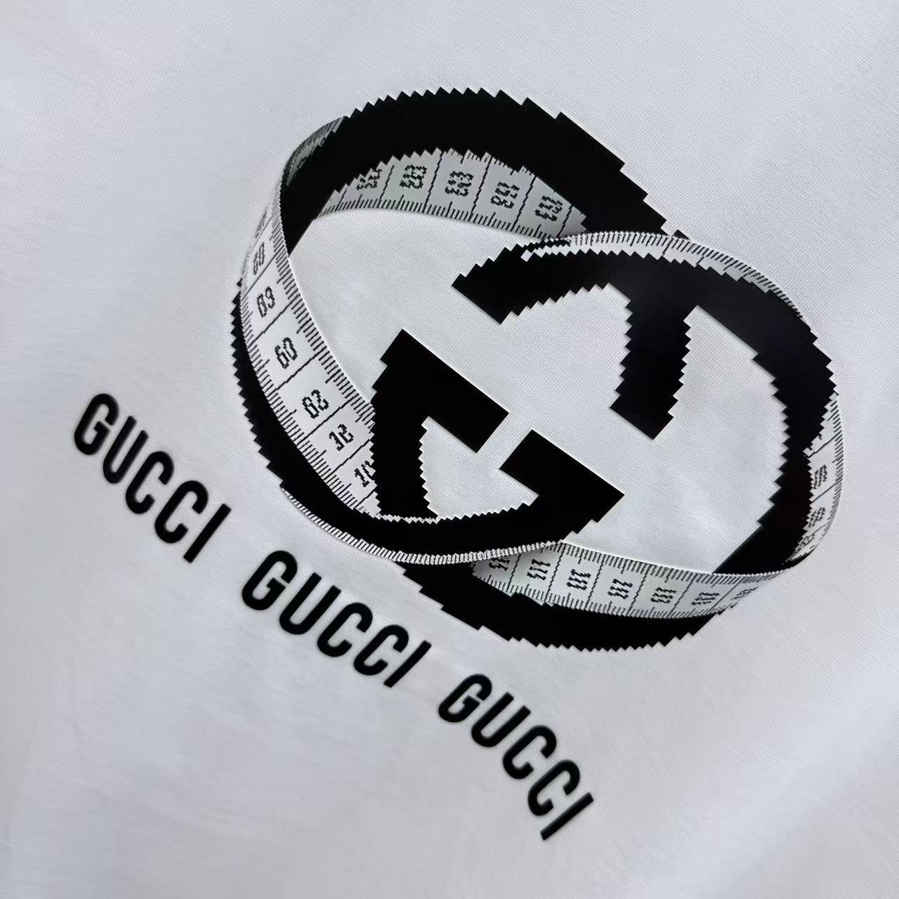 <p>GUCCI 圓領T恤</p>