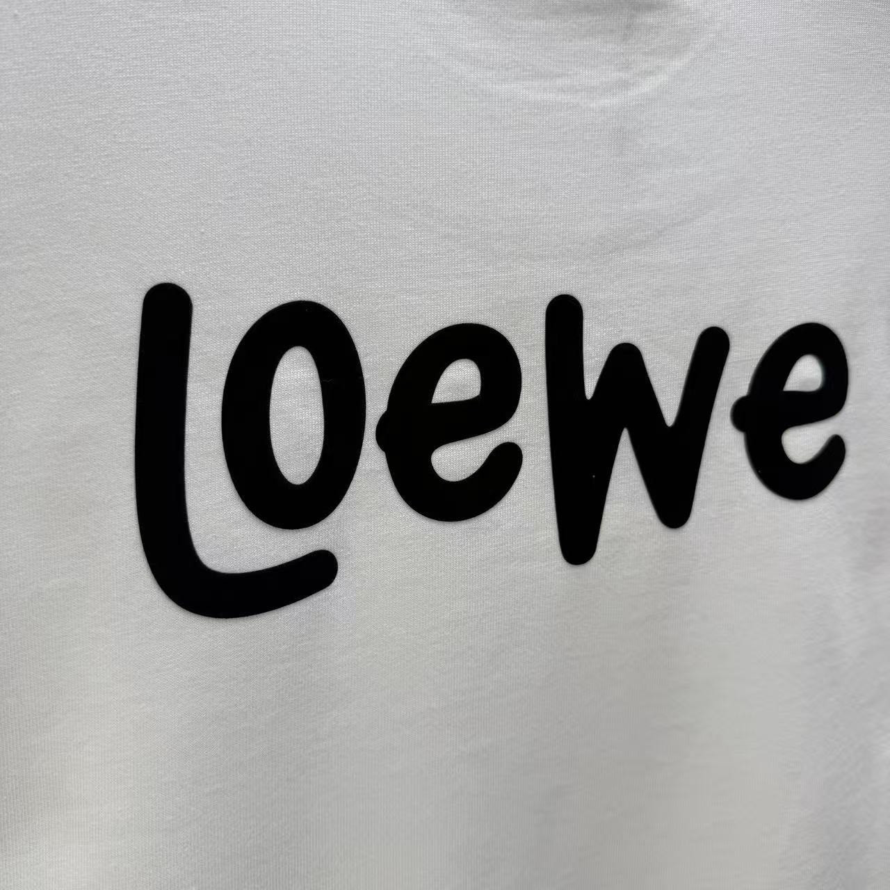 <p>Loewe 短袖T恤(白)</p>
