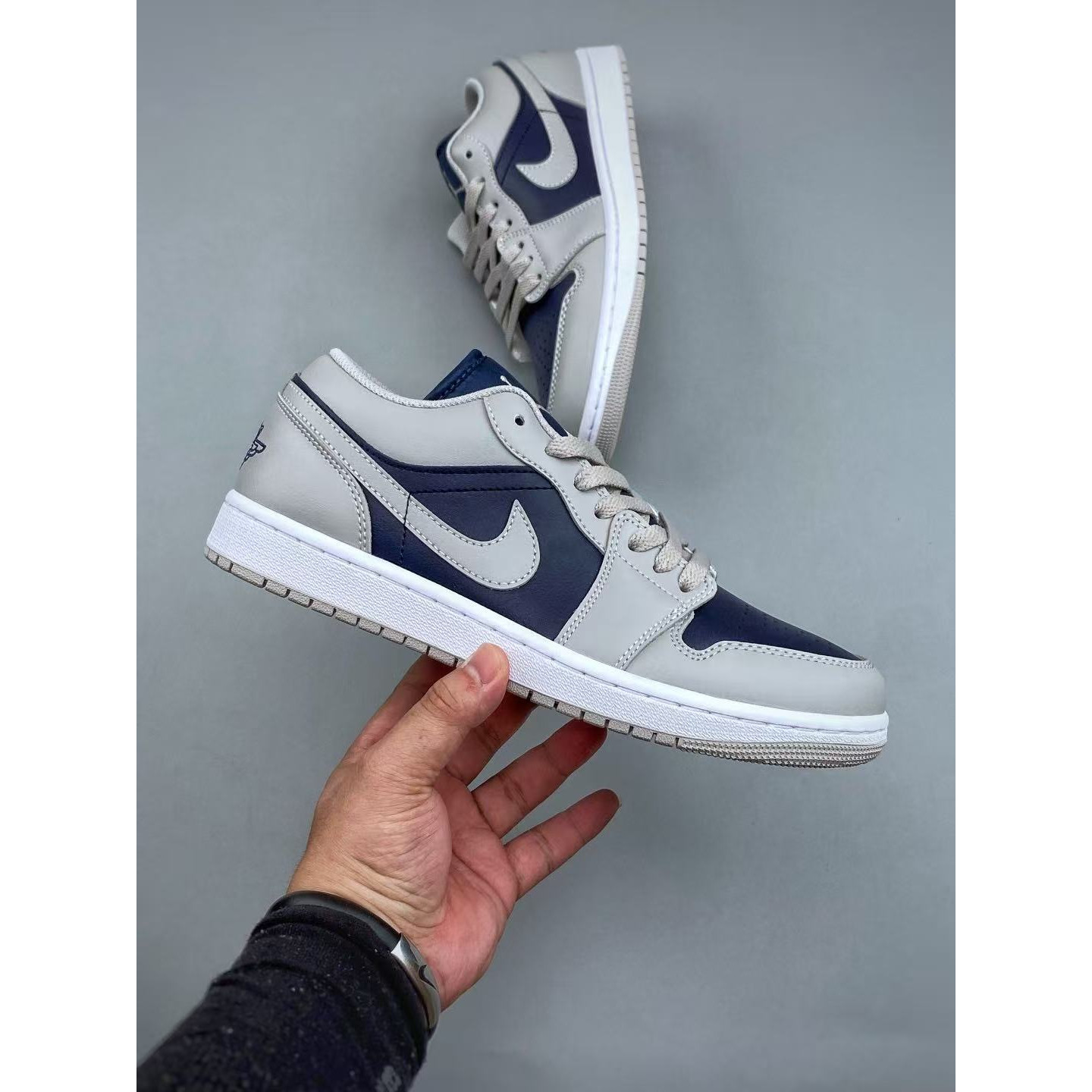 <p>K版 Nike AIR JORDAN 1LOW G &nbsp;AJ1 休闲板鞋</p>