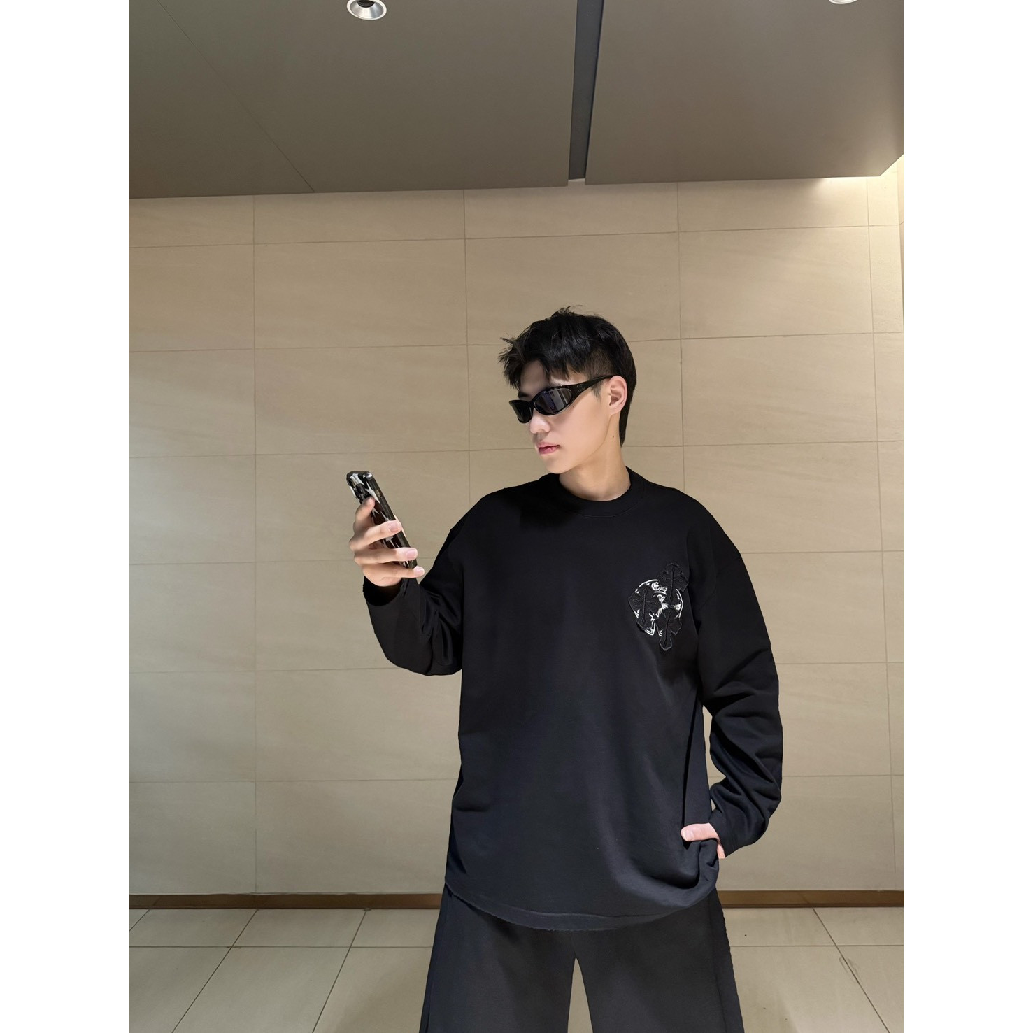 <p>CHROME HEARTS 长袖T恤(黑B21)</p>