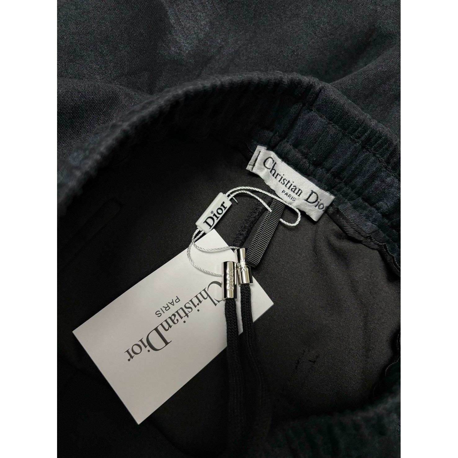 <p>Dior 休闲长裤(黑)</p>