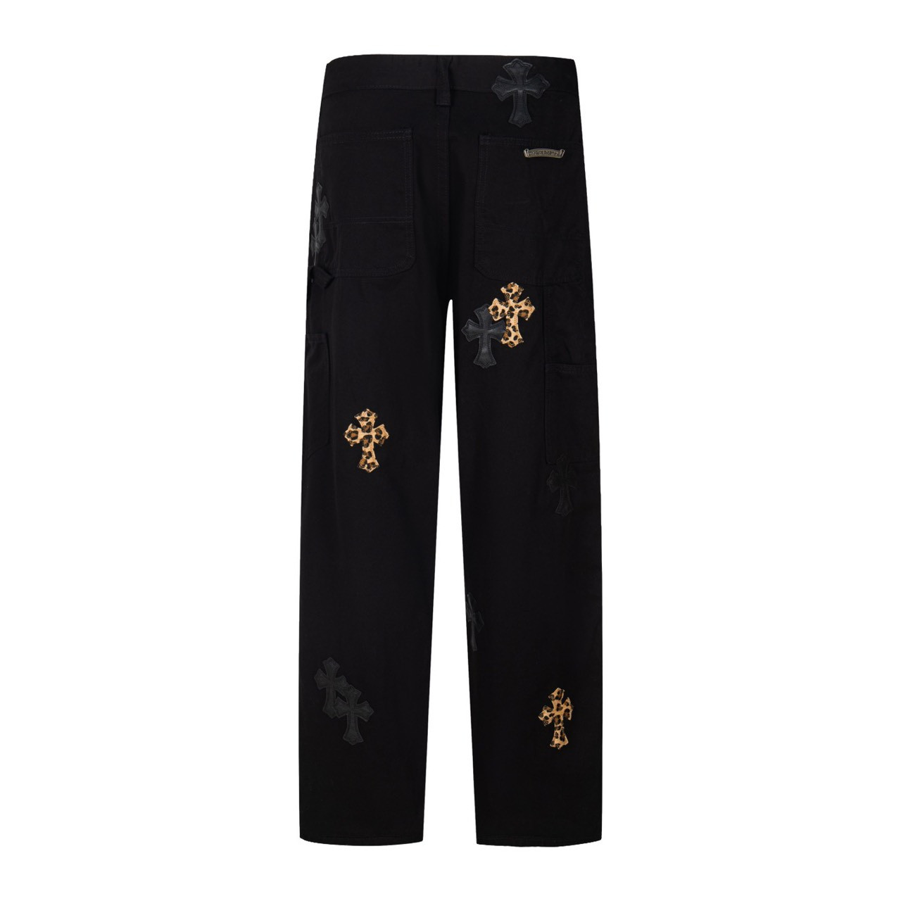 <p>CHROME HEARTS 豹纹拼黑皮伐木多皮元素水洗牛仔裤(1776#)</p>