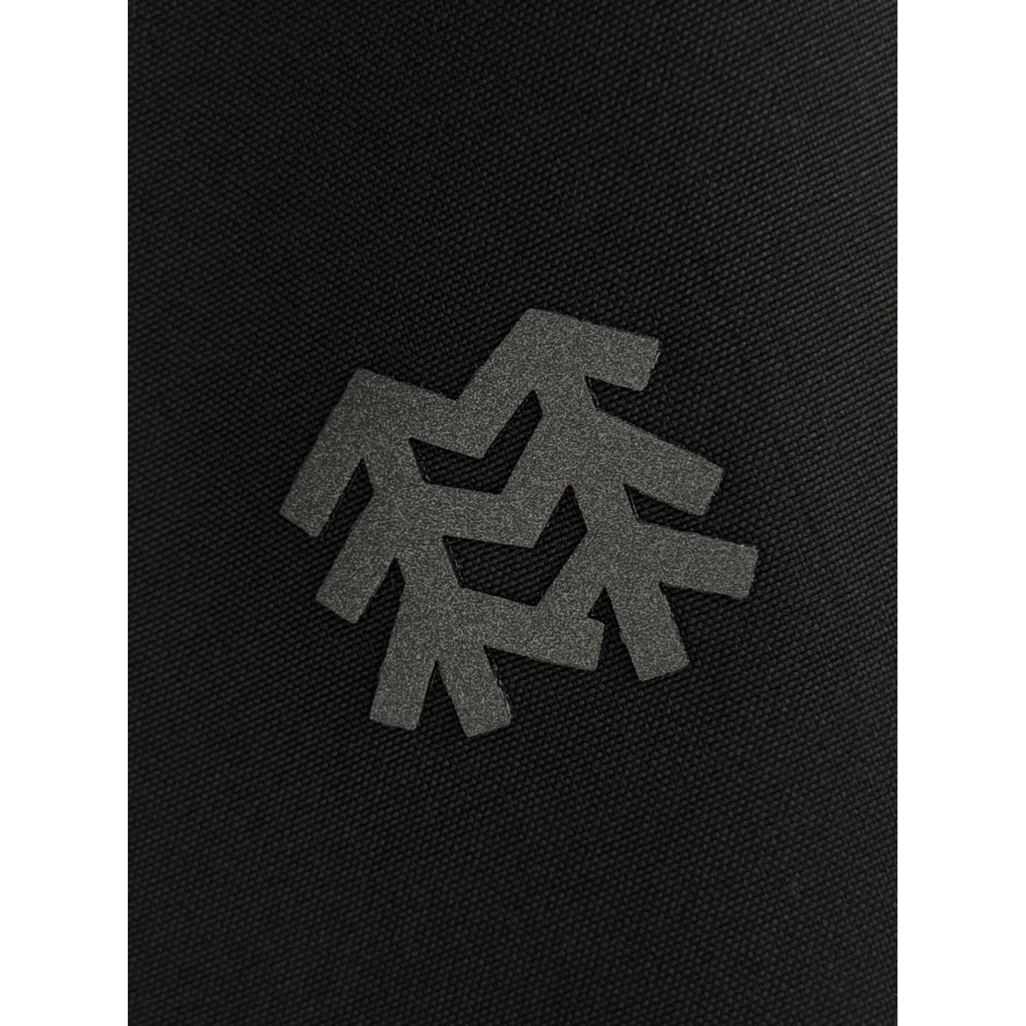 <p>KOLON SPORT 冲锋衣连帽款(黑)</p>