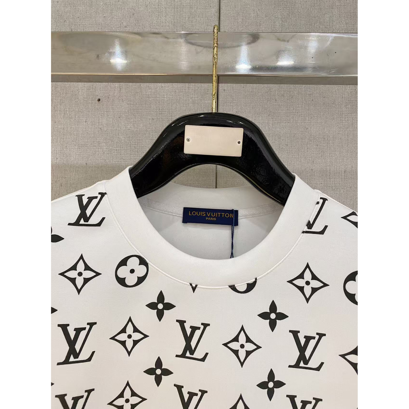 <p>LV 太空棉卫衣(白)</p>