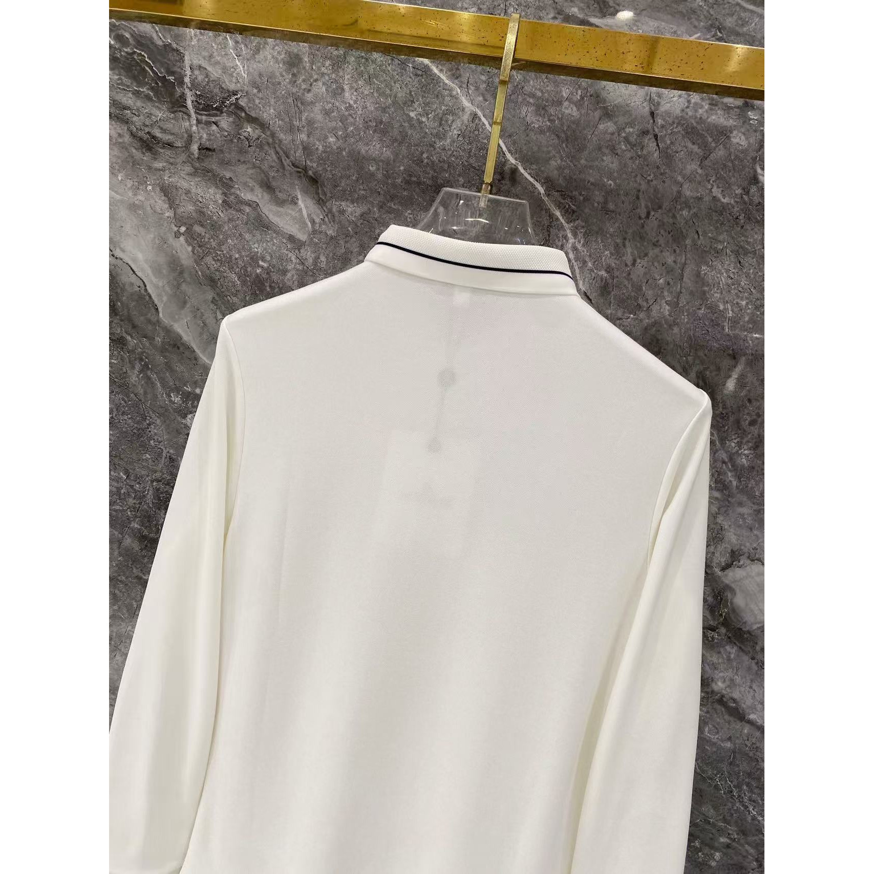 <p>MONCLER 秋冬长袖Polo(783016)</p>