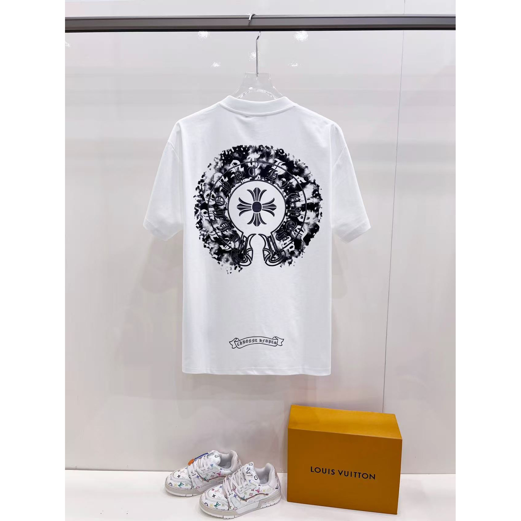 <p>CHROME HEARTS 短袖圆领T恤(白)</p>