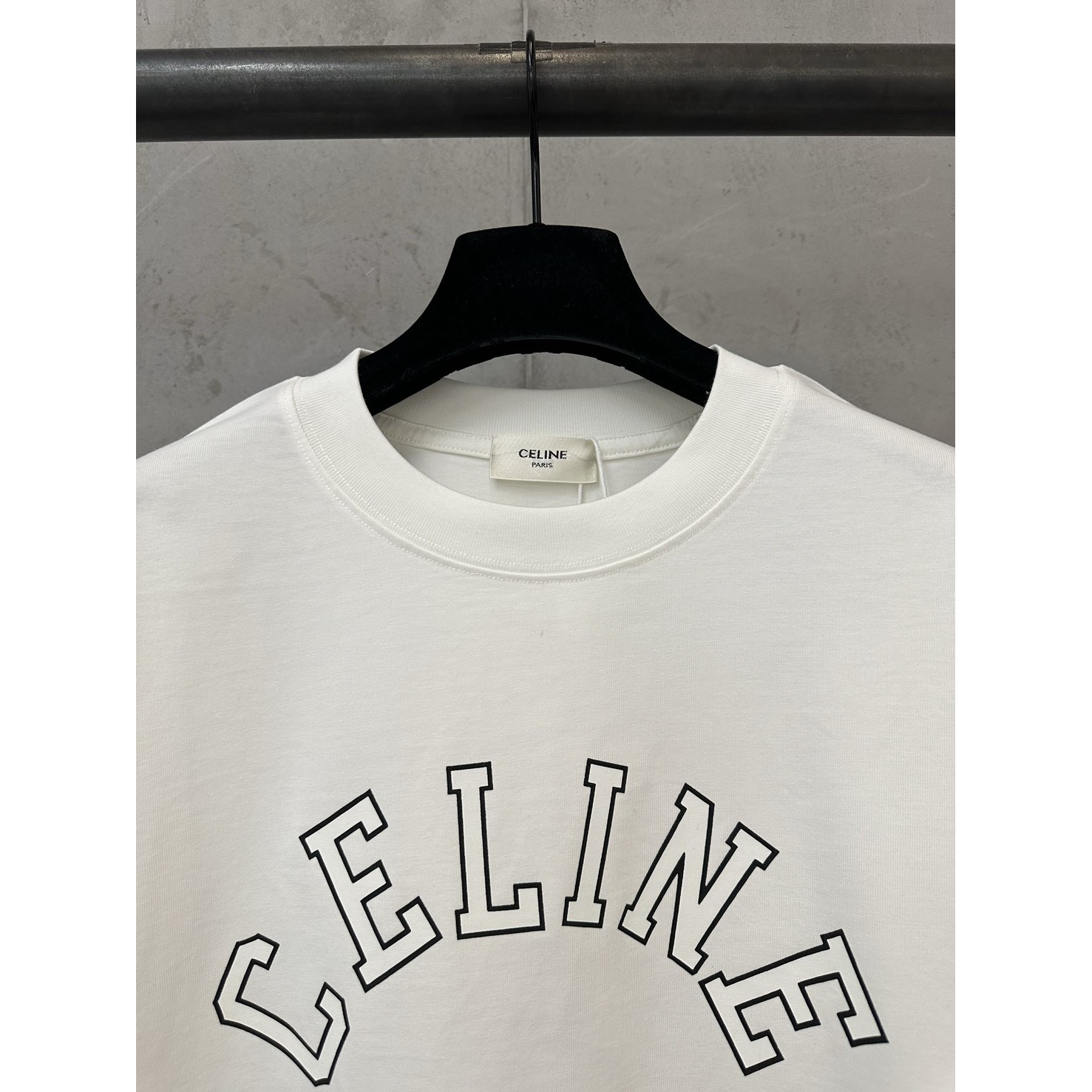 <p>Celine 长袖T恤</p>