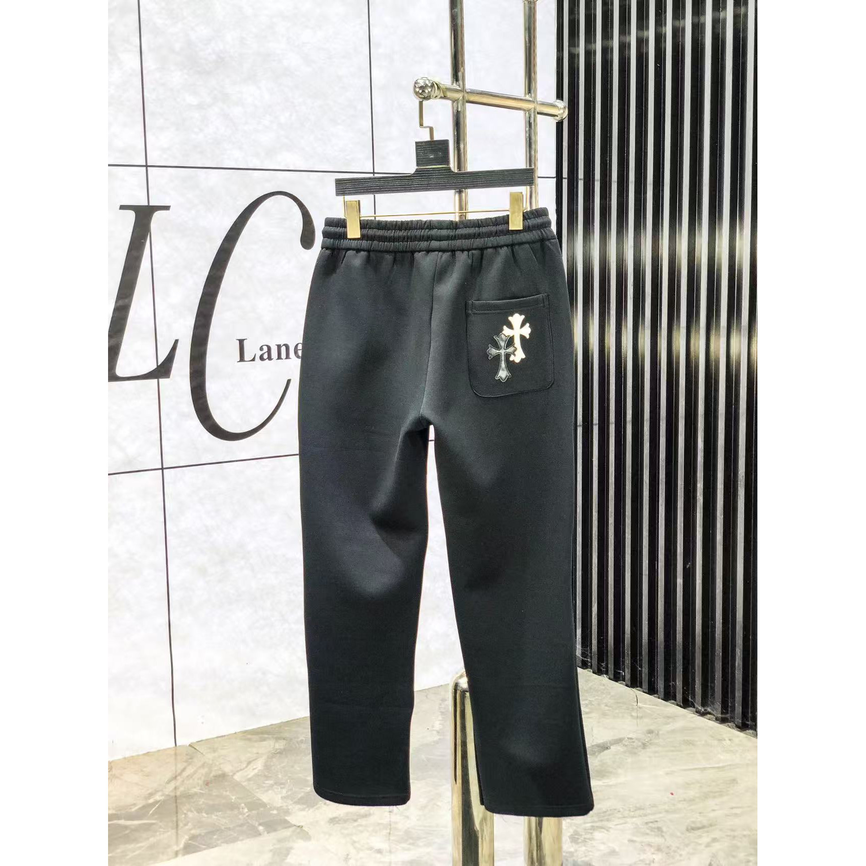<p>CHROME HEARTS 高品质时尚休闲裤(782963)</p>