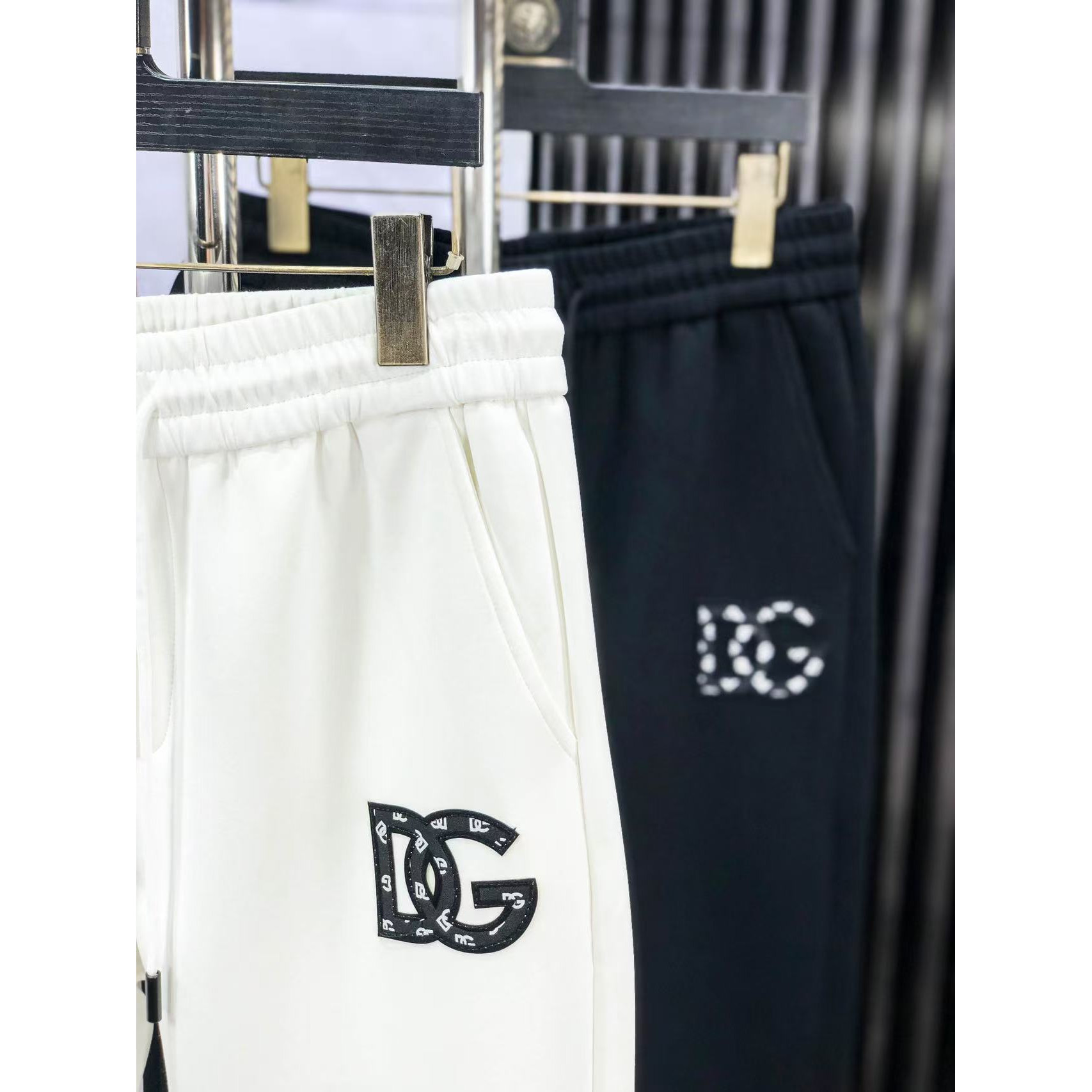 <p>D&amp;G 高品质时尚休闲裤(782968)</p>