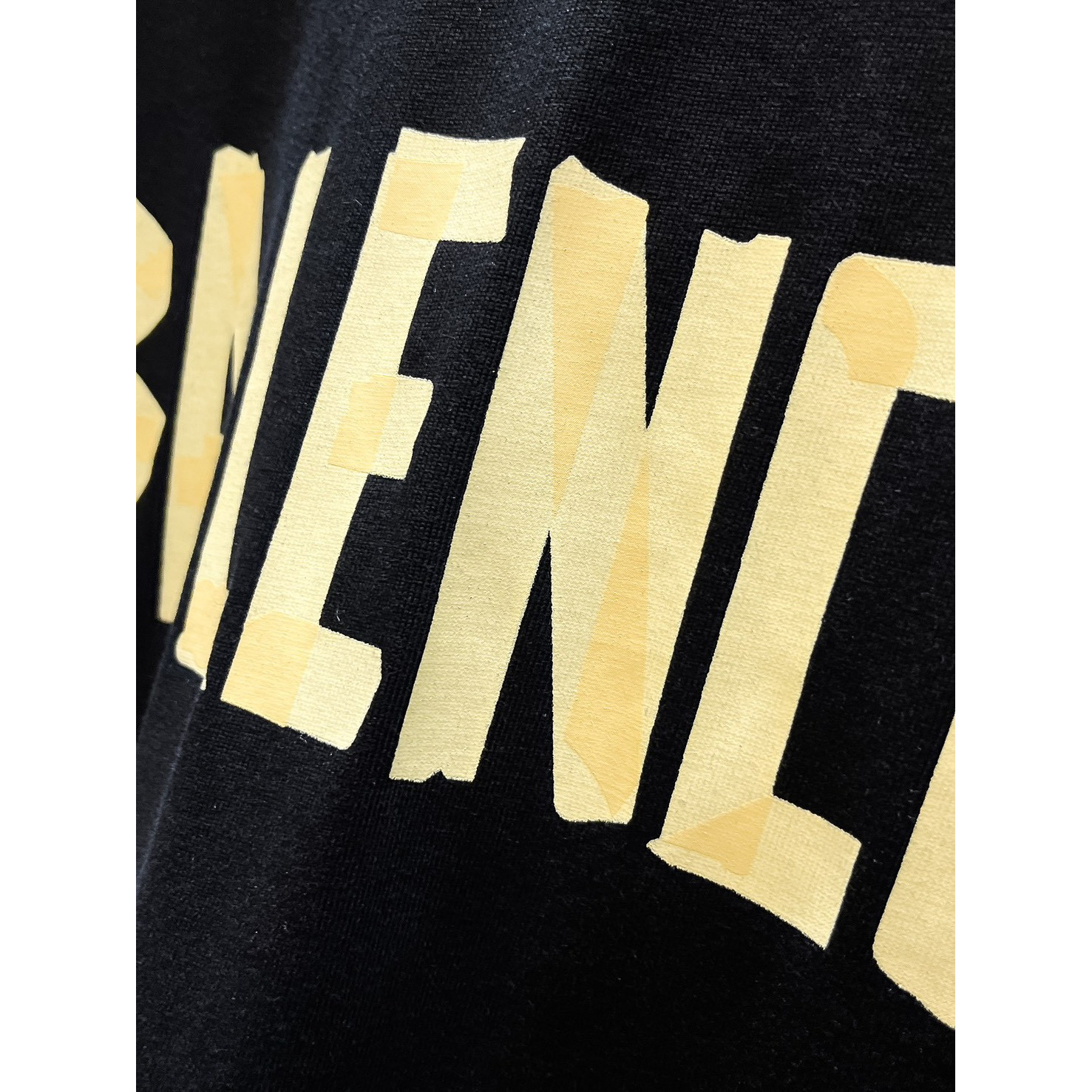 <p>Balenciaga 长袖T恤(黑)</p>
