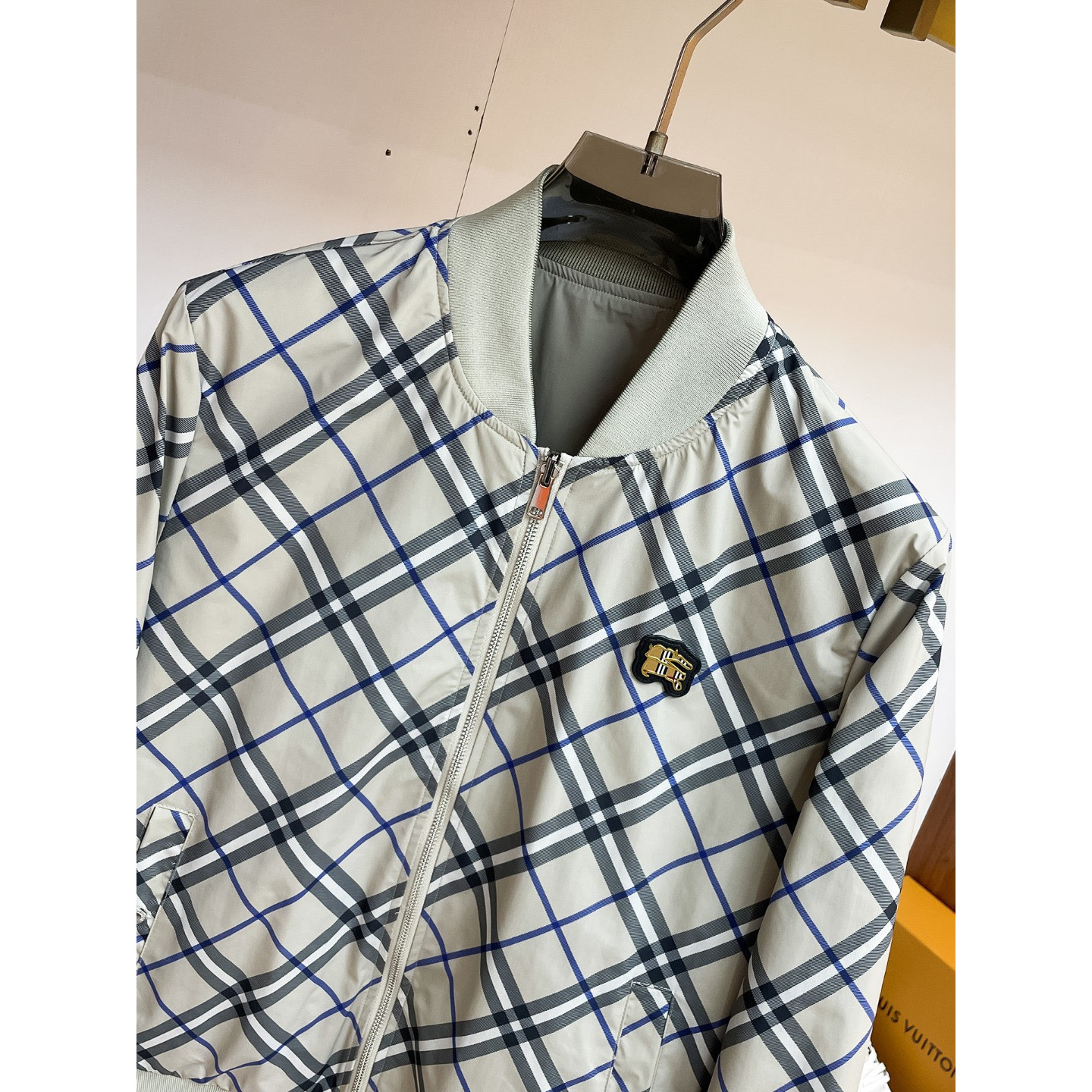 <p>BURBERRY 夹克外套(雙面穿)</p>
