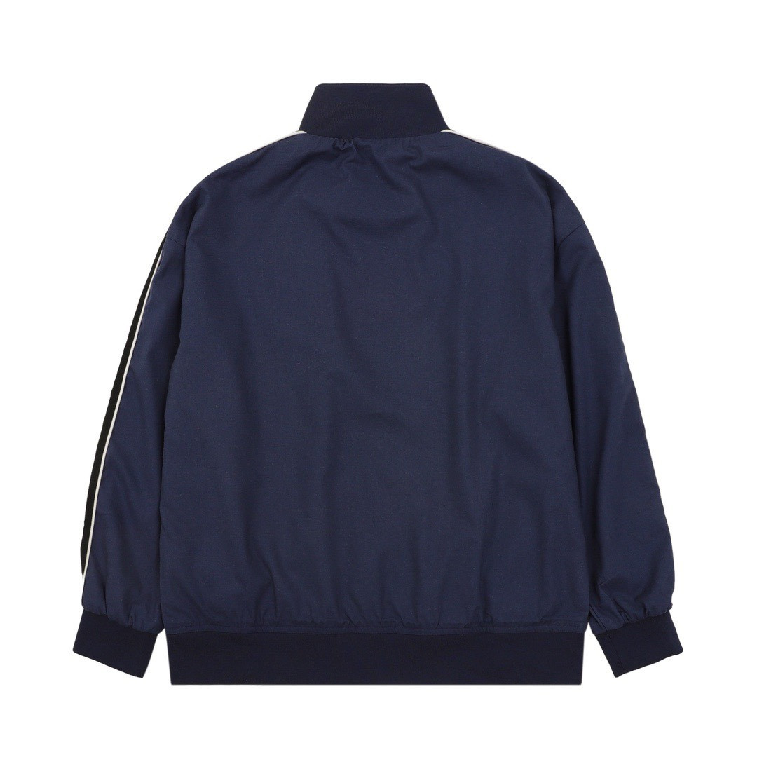 <p>LOEWE 经典LOGO刺绣夹克外套(藍)</p>