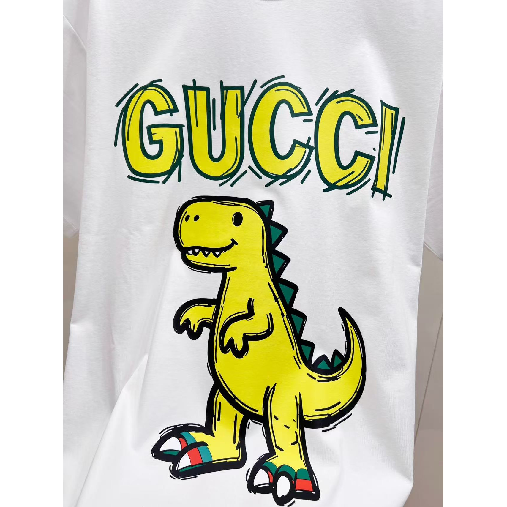 <p>GUCCI 卡通恐龙印花短袖t恤(白)&nbsp;</p>