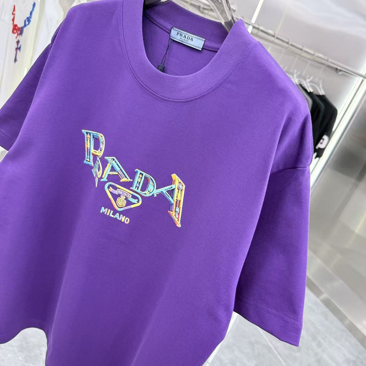<p>Prada 圓領T恤</p>