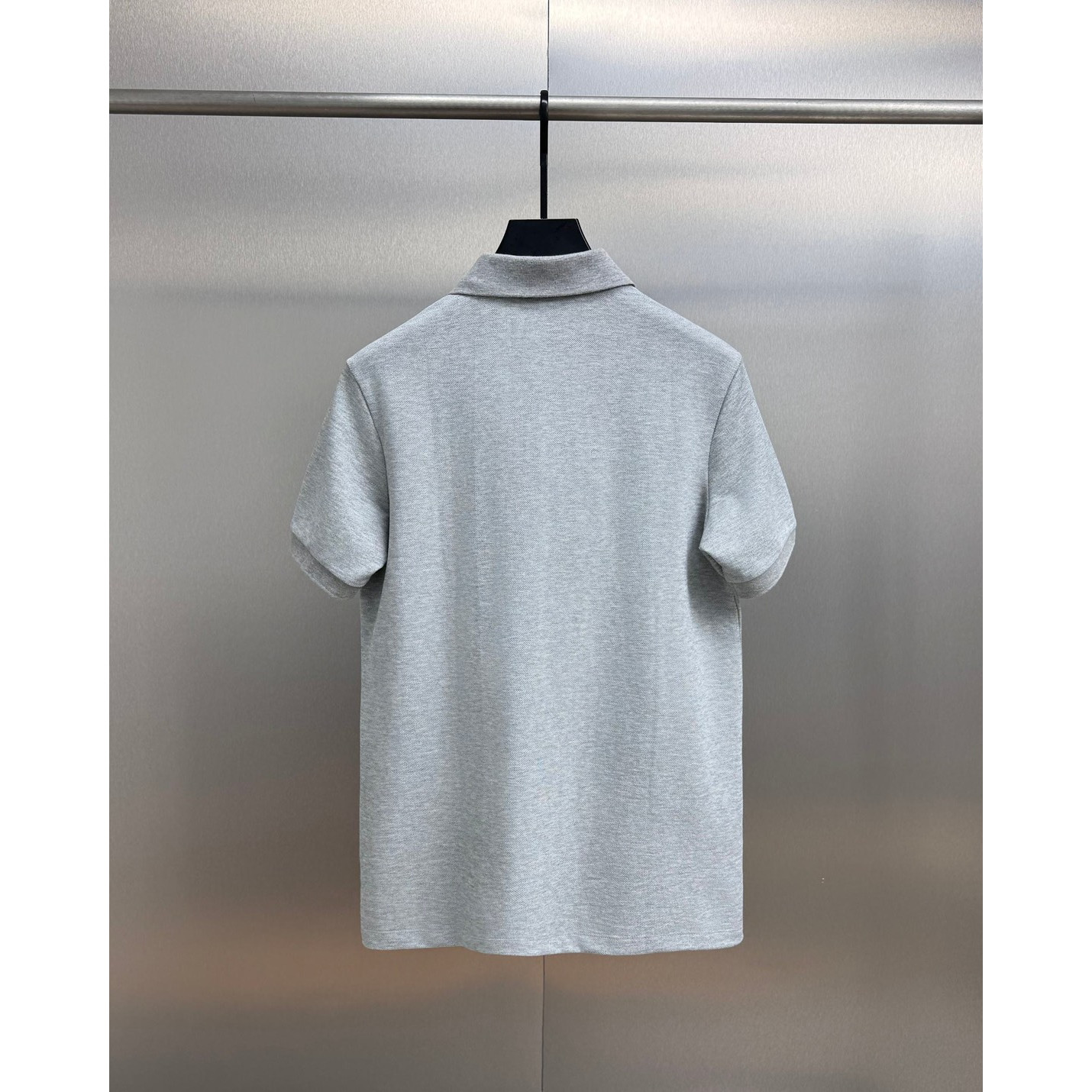 <p>GUCCI 短袖翻领polo衫(灰)</p>