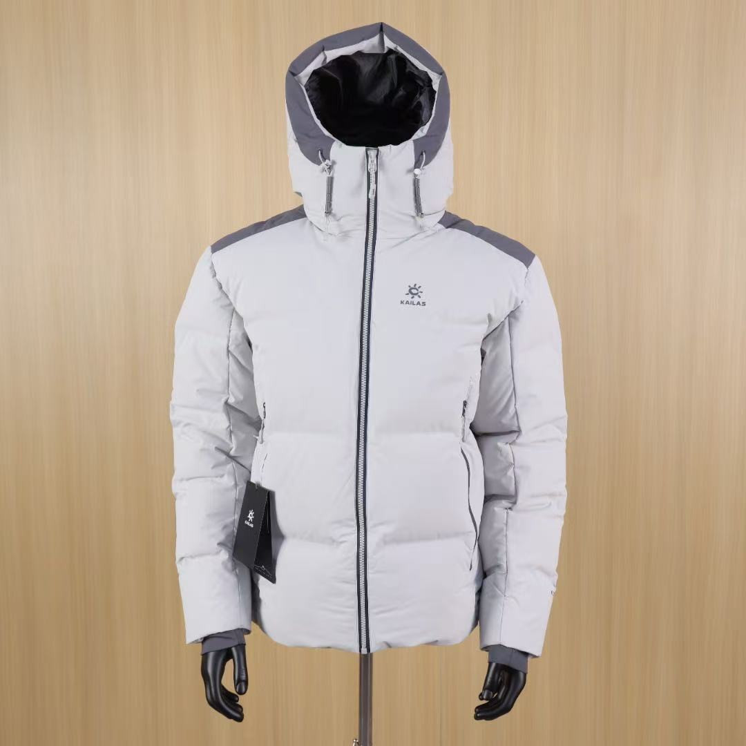 <p>KAILAS 达古冬季户外抗寒加厚登山防风服(灰)</p>