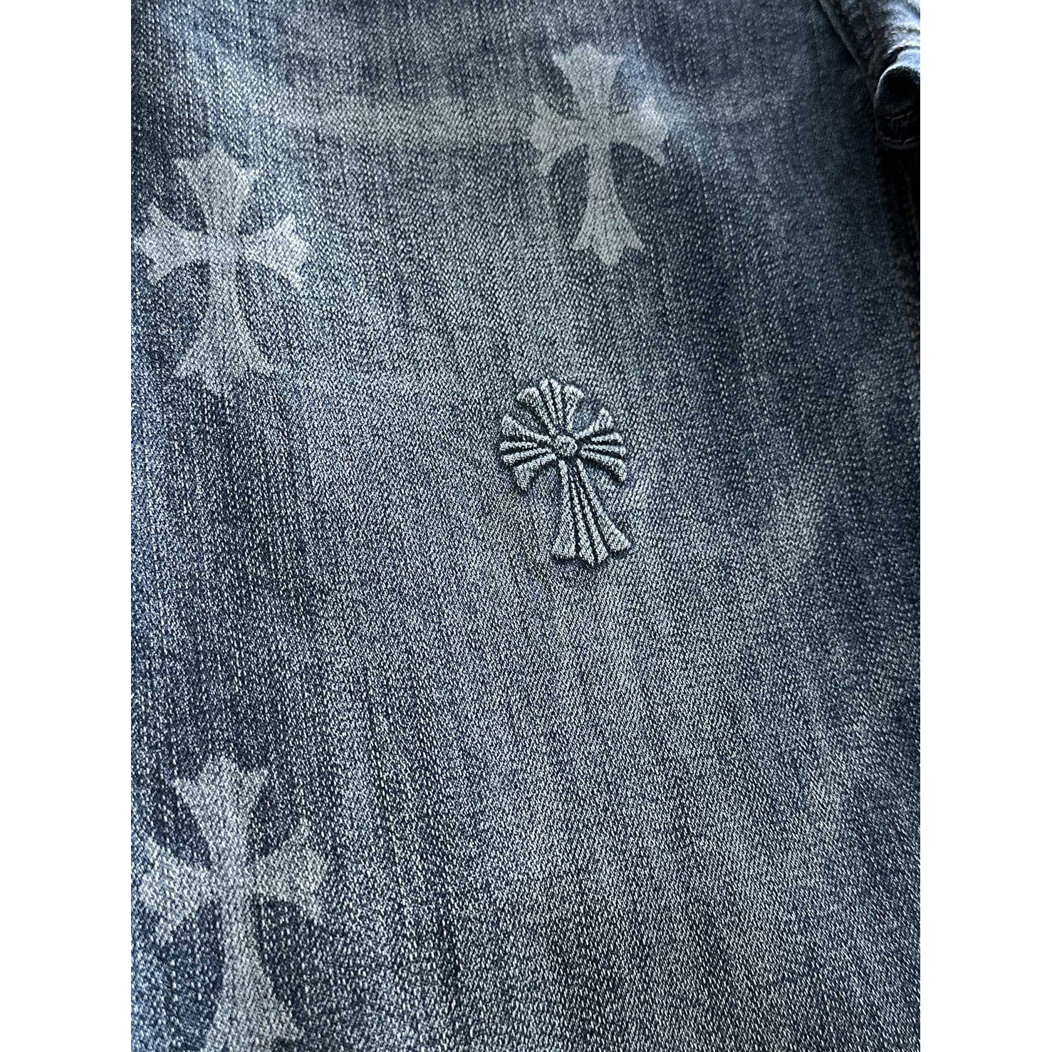 <p>CHROME HEARTS&nbsp;<span style="font-size:13px">高品质牛仔裤</span></p>