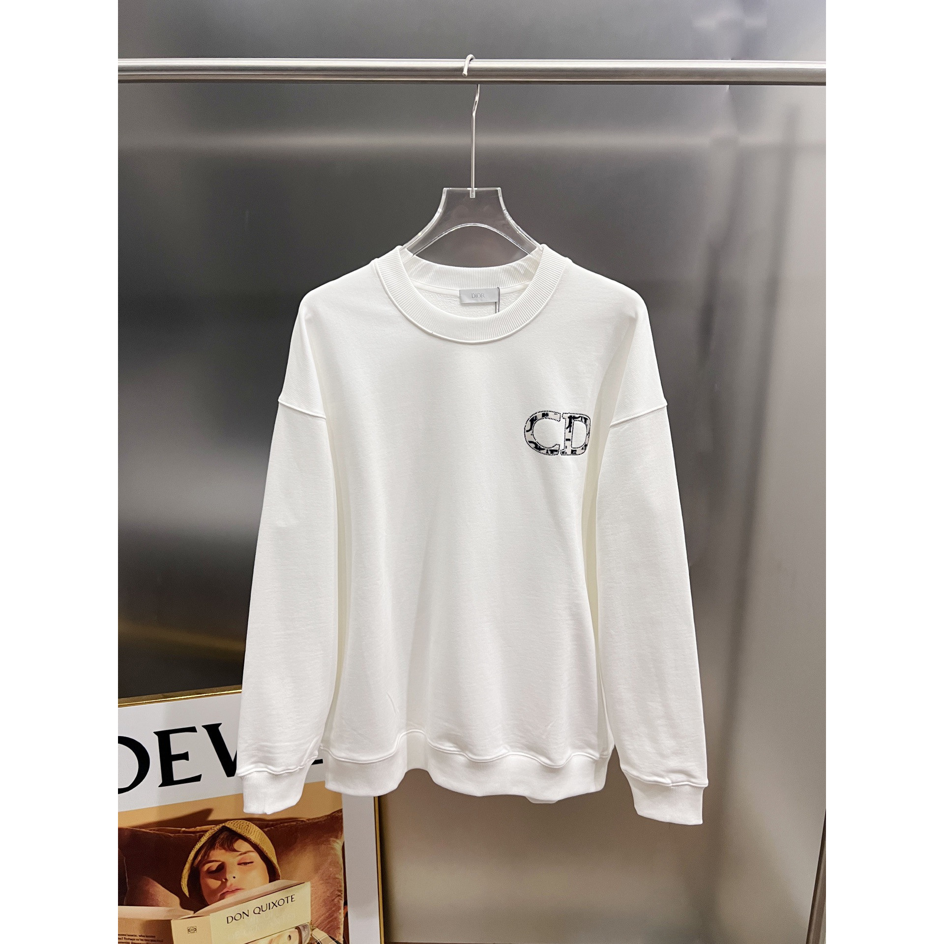 <p>DIOR 圆领长袖卫衣(白)</p>