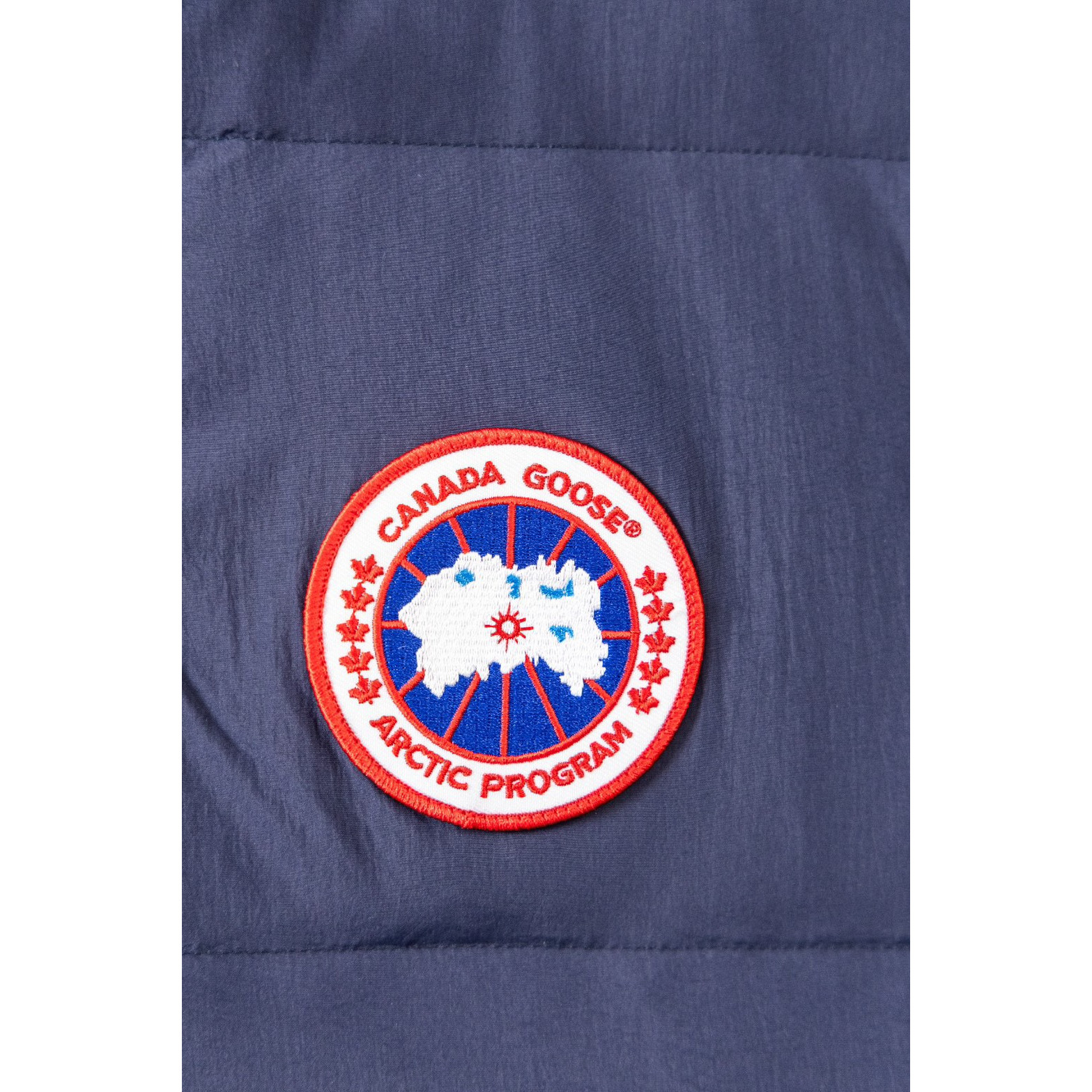<p>Canada Goose Lawrence 劳伦斯2804羽绒马甲背心(藏蓝)</p>